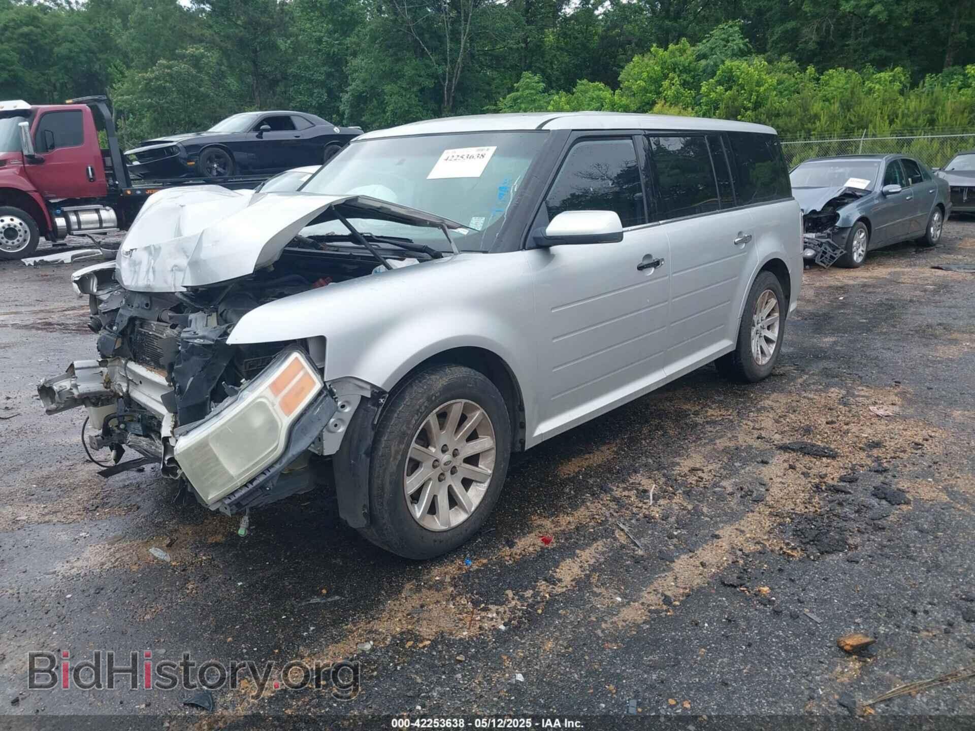 2010 FORD FLEX - VIN: 2FMGK5CC7ABD01811 - Фото 2