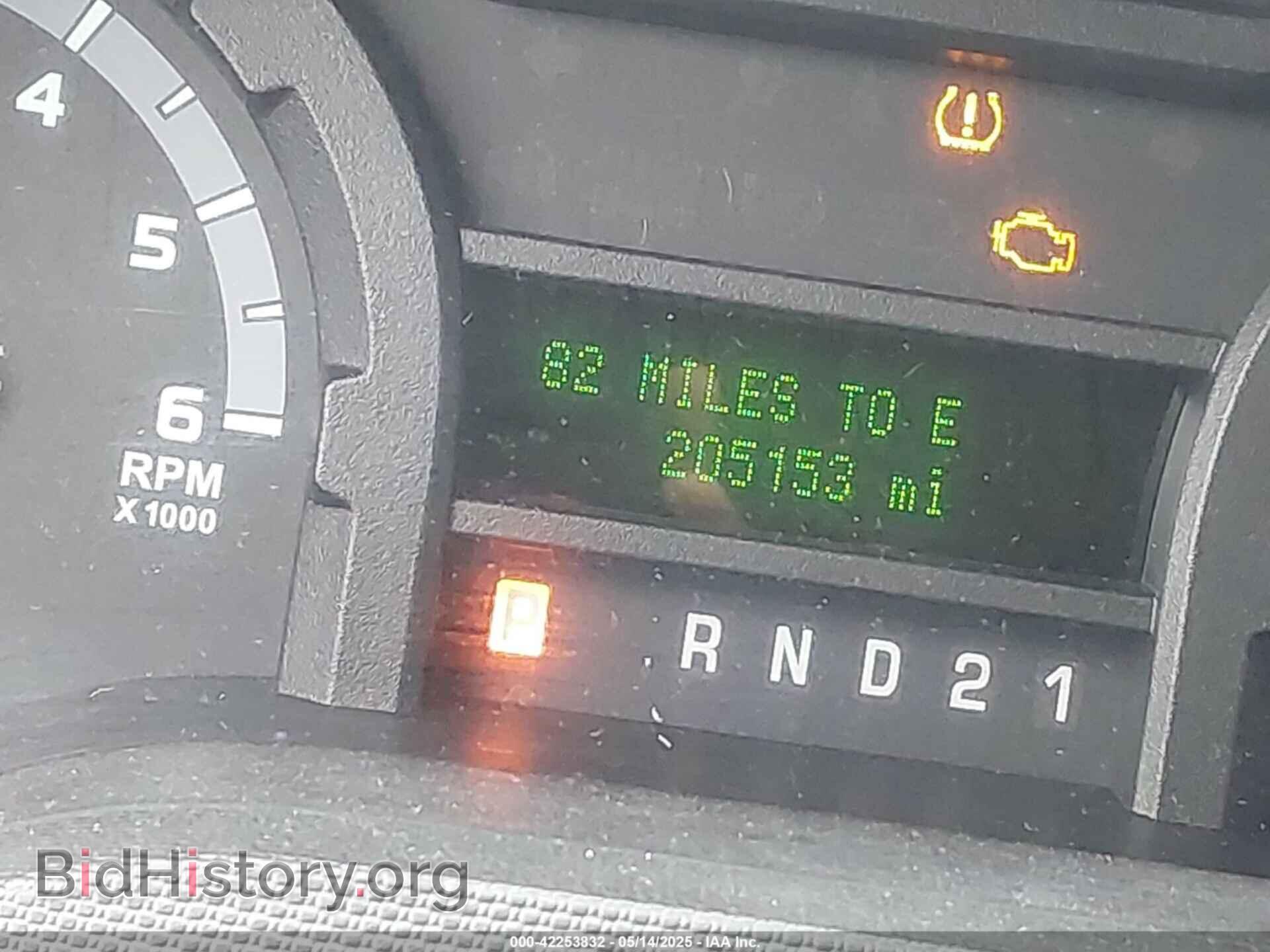 2011 FORD ECONOLINE - VIN: 1FBNE3BL2BDA36630 - Photo 7