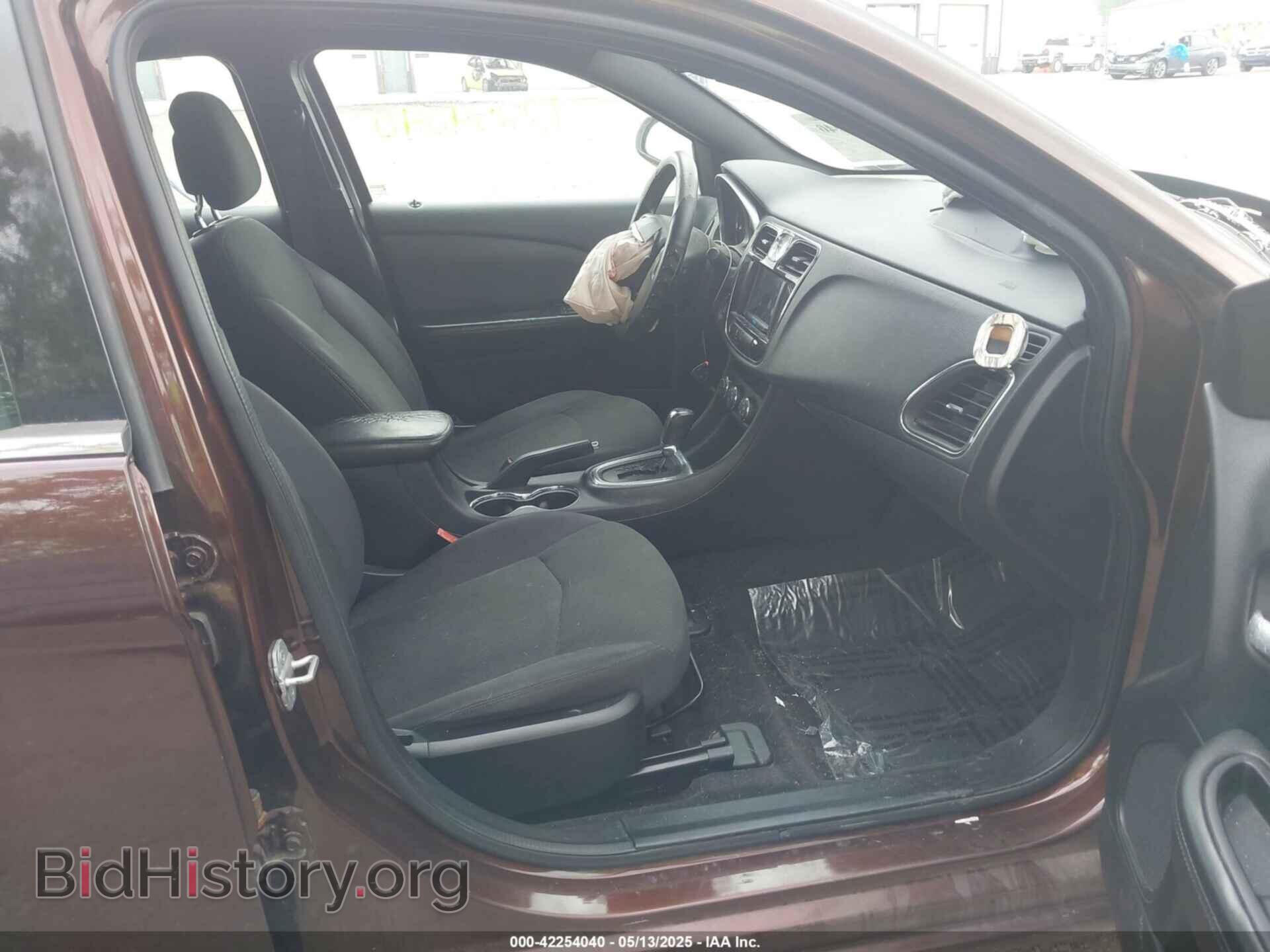 2012 CHRYSLER 200 - VIN: 1C3CCBBB4CN178133 - Фото 5