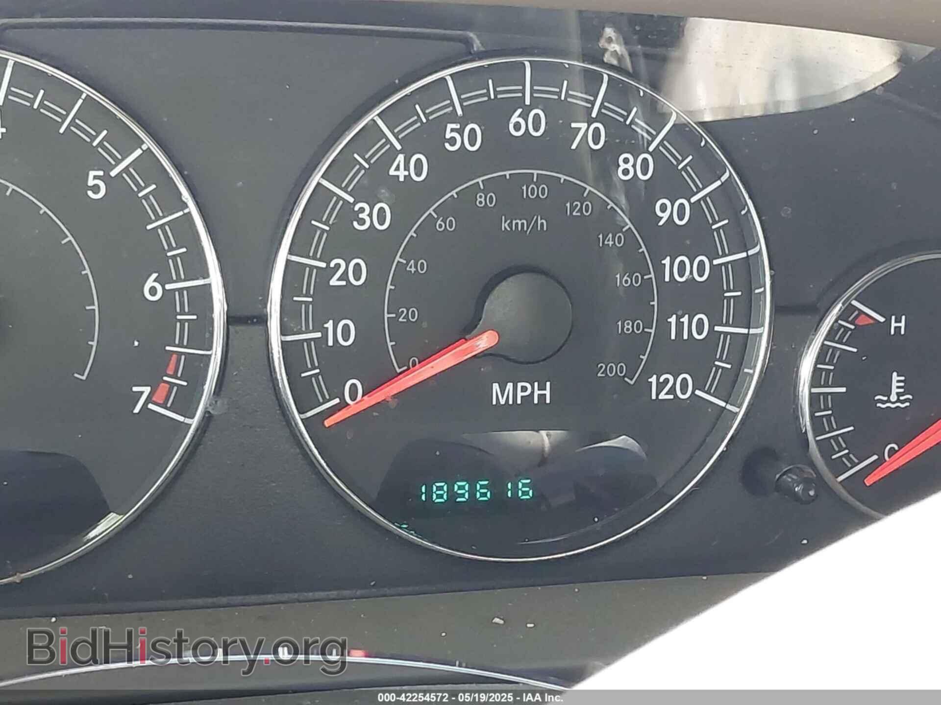 2005 CHRYSLER SEBRING - VIN: 1C3EL55R85N706262 - Фото 7