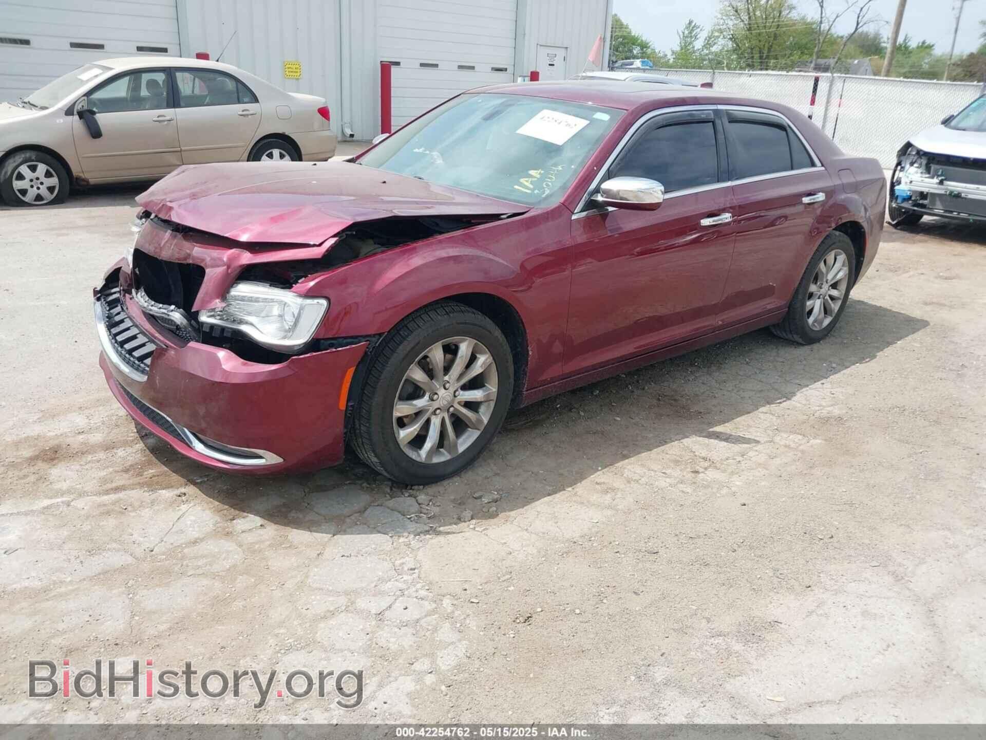 2016 CHRYSLER 300 - VIN: 2C3CCARG2GH142595 - Фото 2