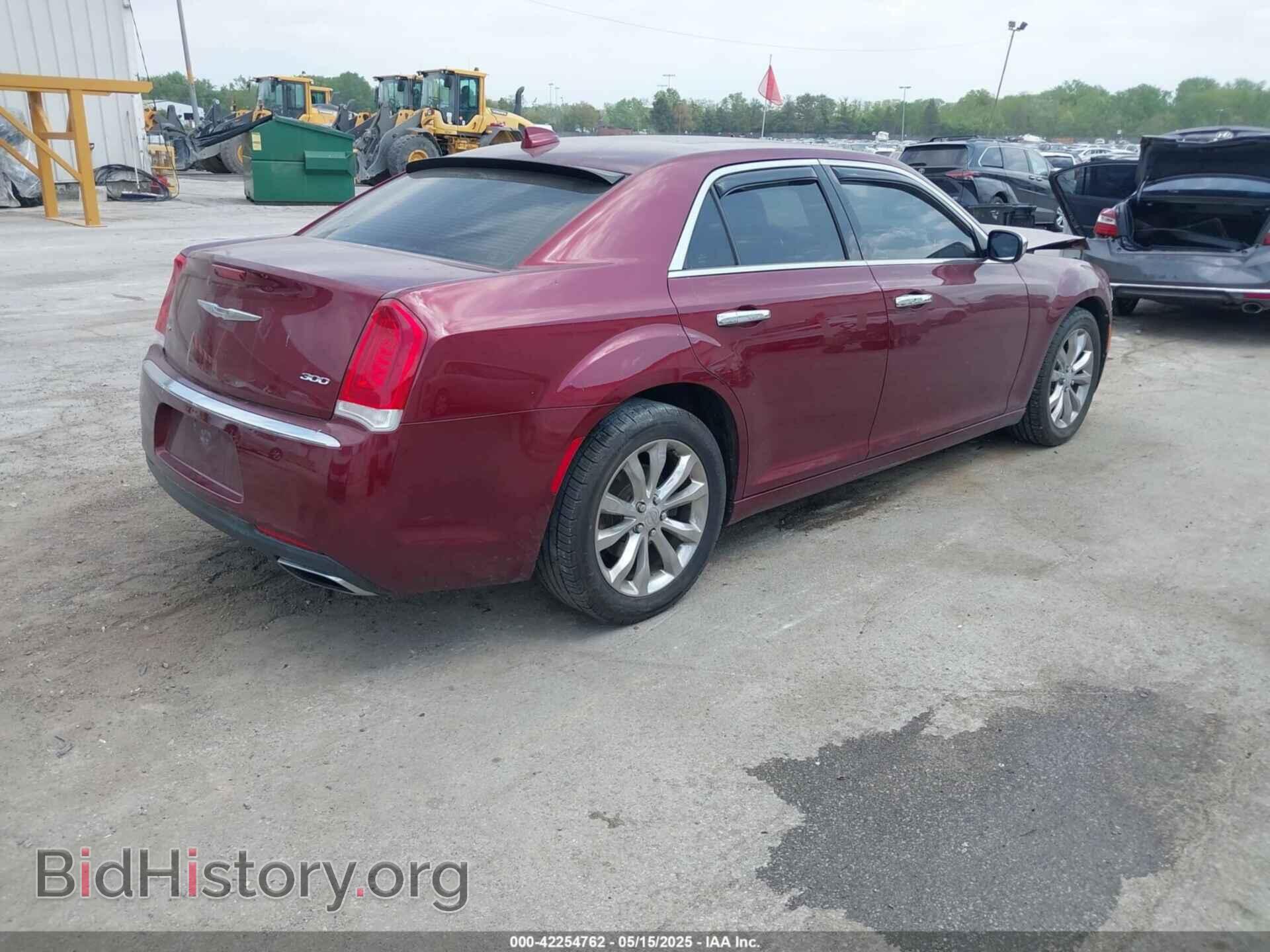 2016 CHRYSLER 300 - VIN: 2C3CCARG2GH142595 - Фото 4