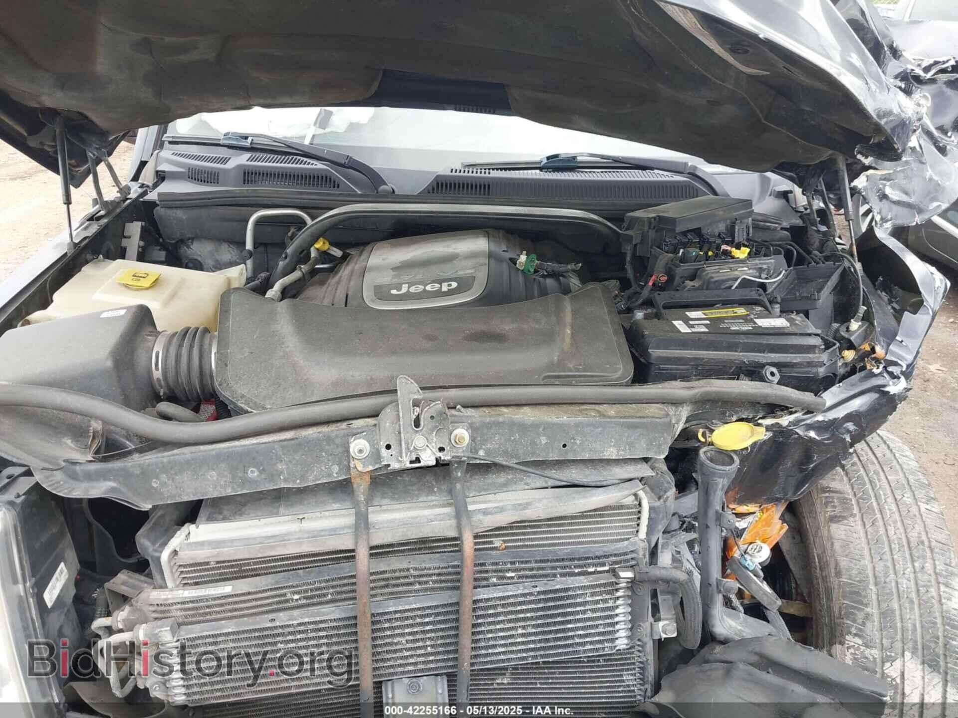2008 JEEP COMMANDER - VIN: 1J8HG58218C192517 - Photo 10