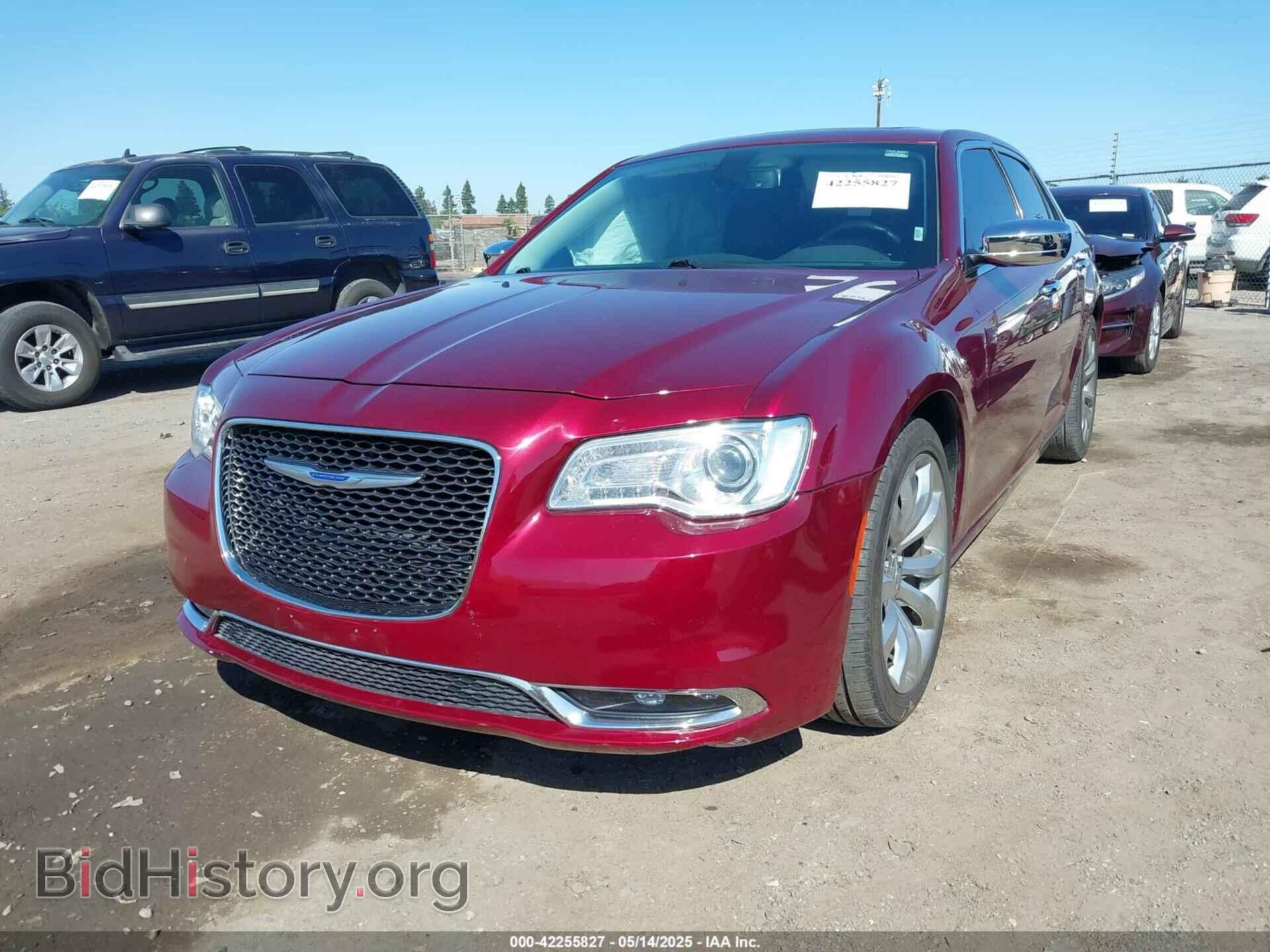 2020 CHRYSLER 300 - VIN: 2C3CCAEG9LH115359 - Фото 2