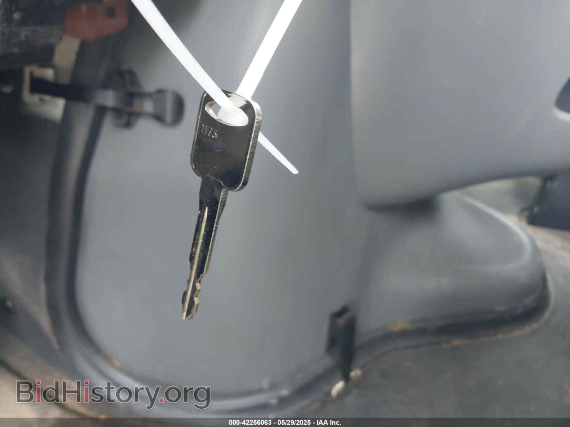 2008 FORD E-150 - VIN: 1FTNE14W88DA06788 - Фото 11