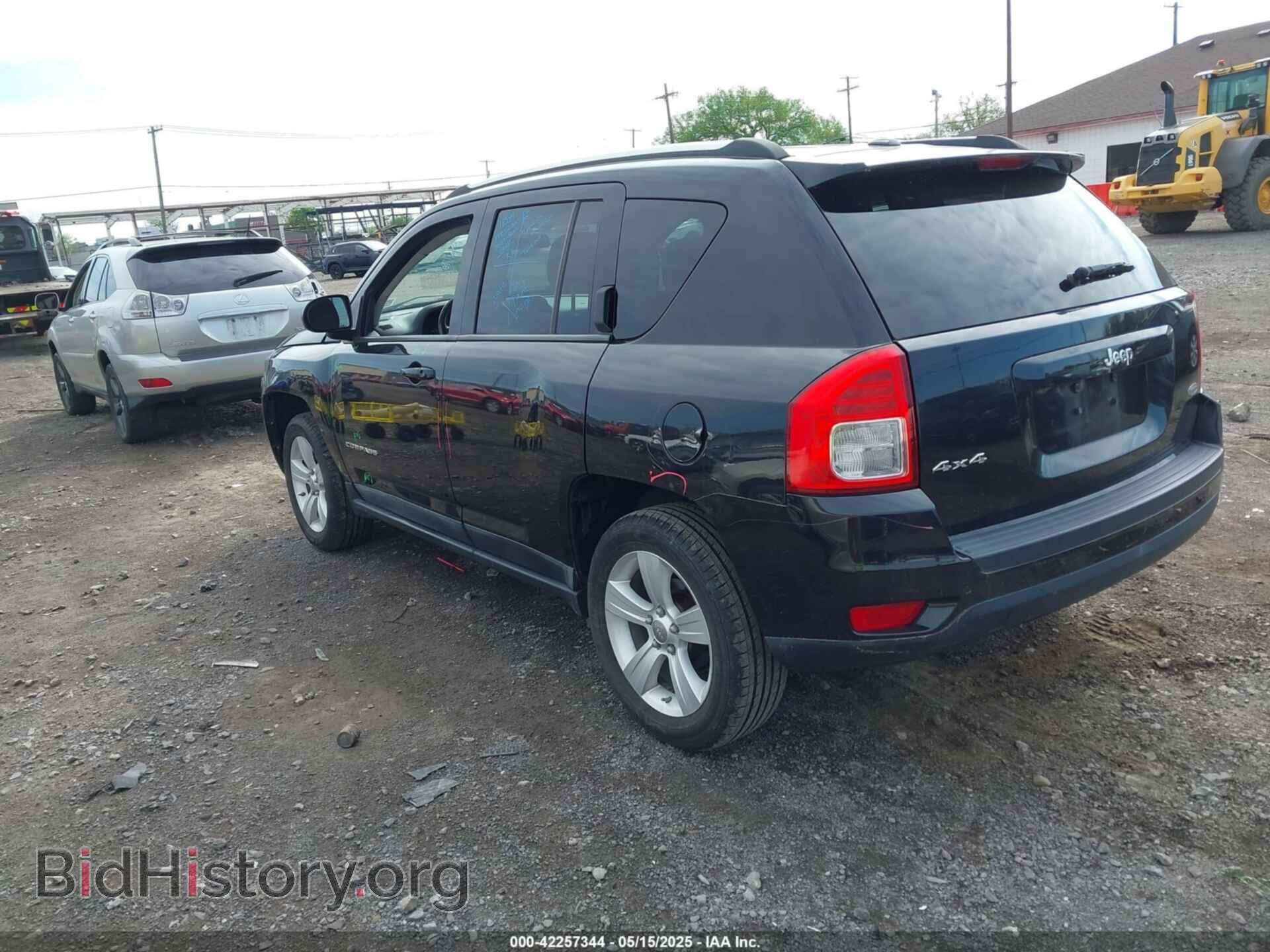 2011 JEEP COMPASS - VIN: 1J4NF1FB7BD193854 - Photo 3