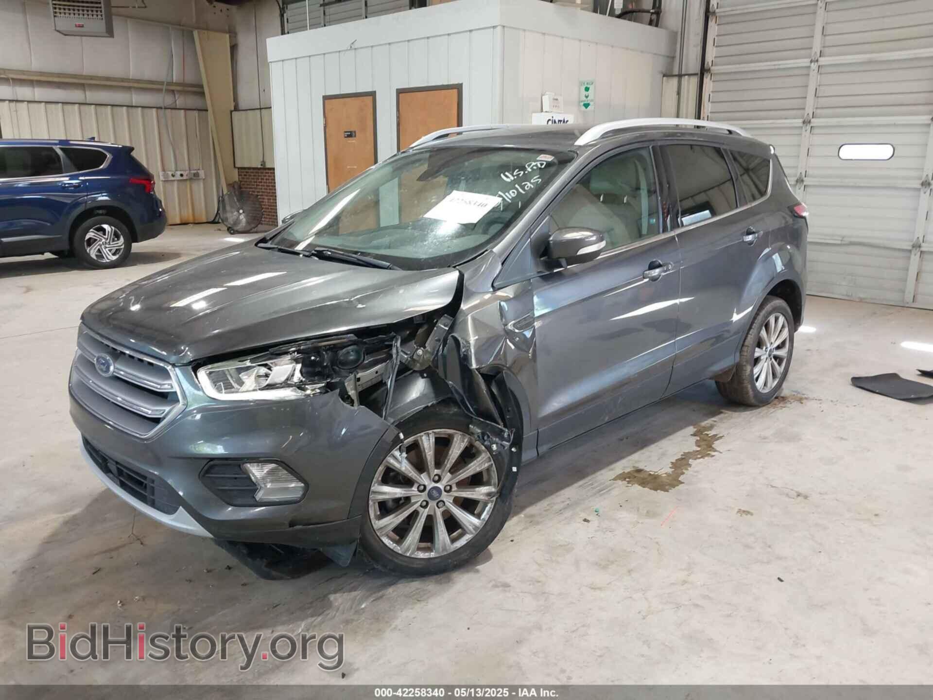 2017 FORD ESCAPE - VIN: 1FMCU9J99HUC13516 - Фото 2