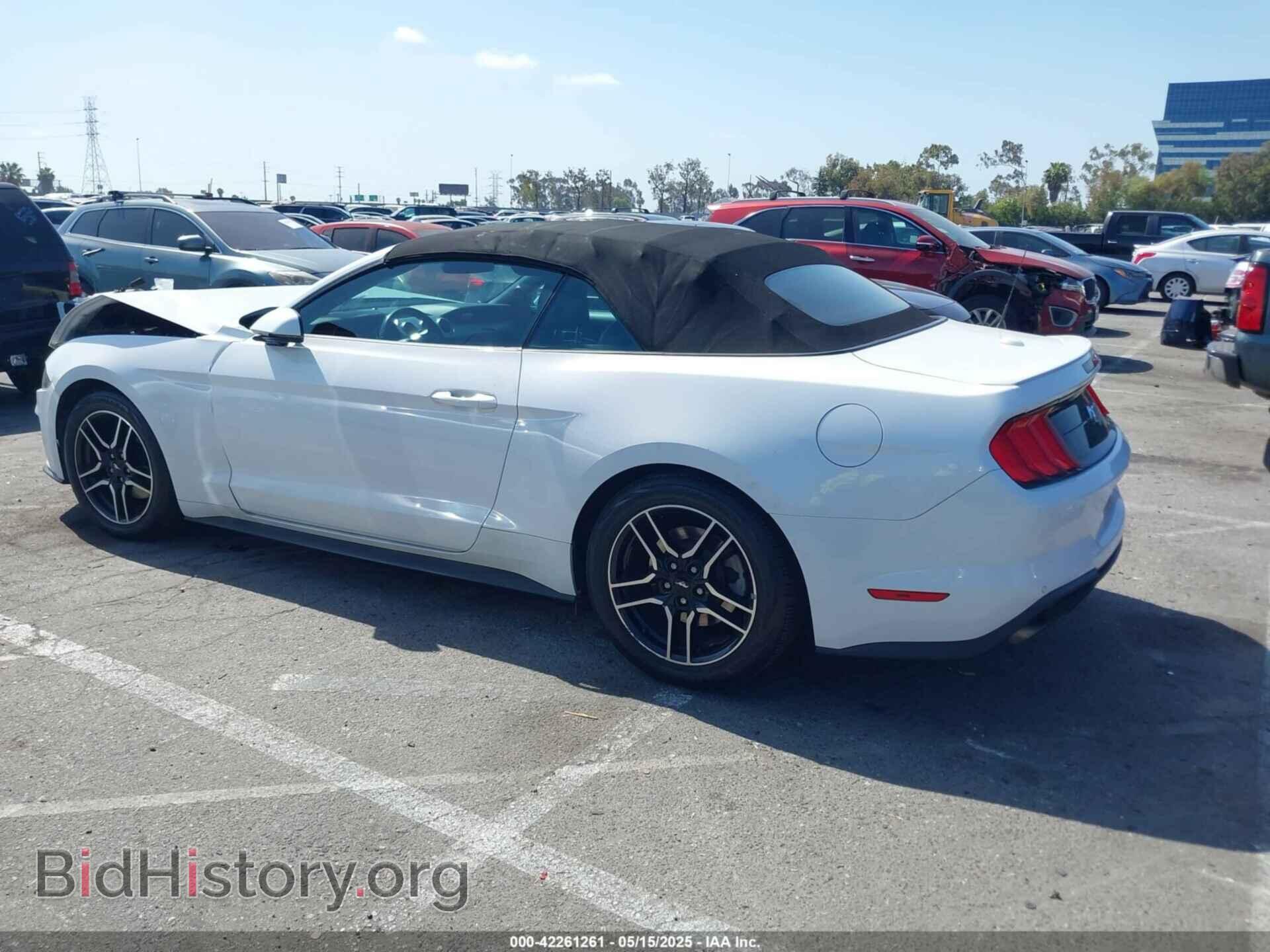 2018 FORD MUSTANG - VIN: 1FATP8UH8J5111364 - Фото 3