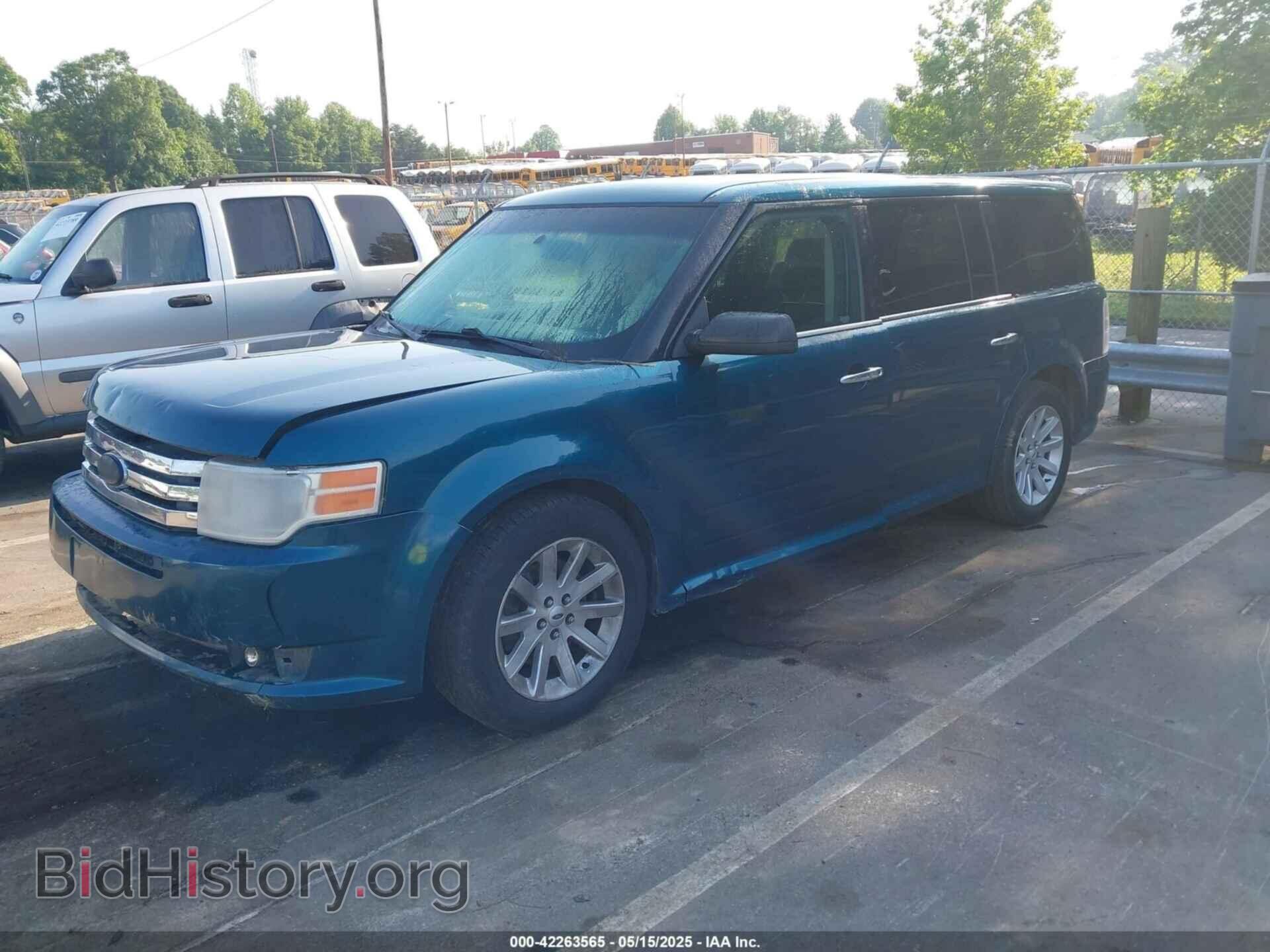 2011 FORD FLEX - VIN: 2FMGK5CCXBBD29796 - Фото 2