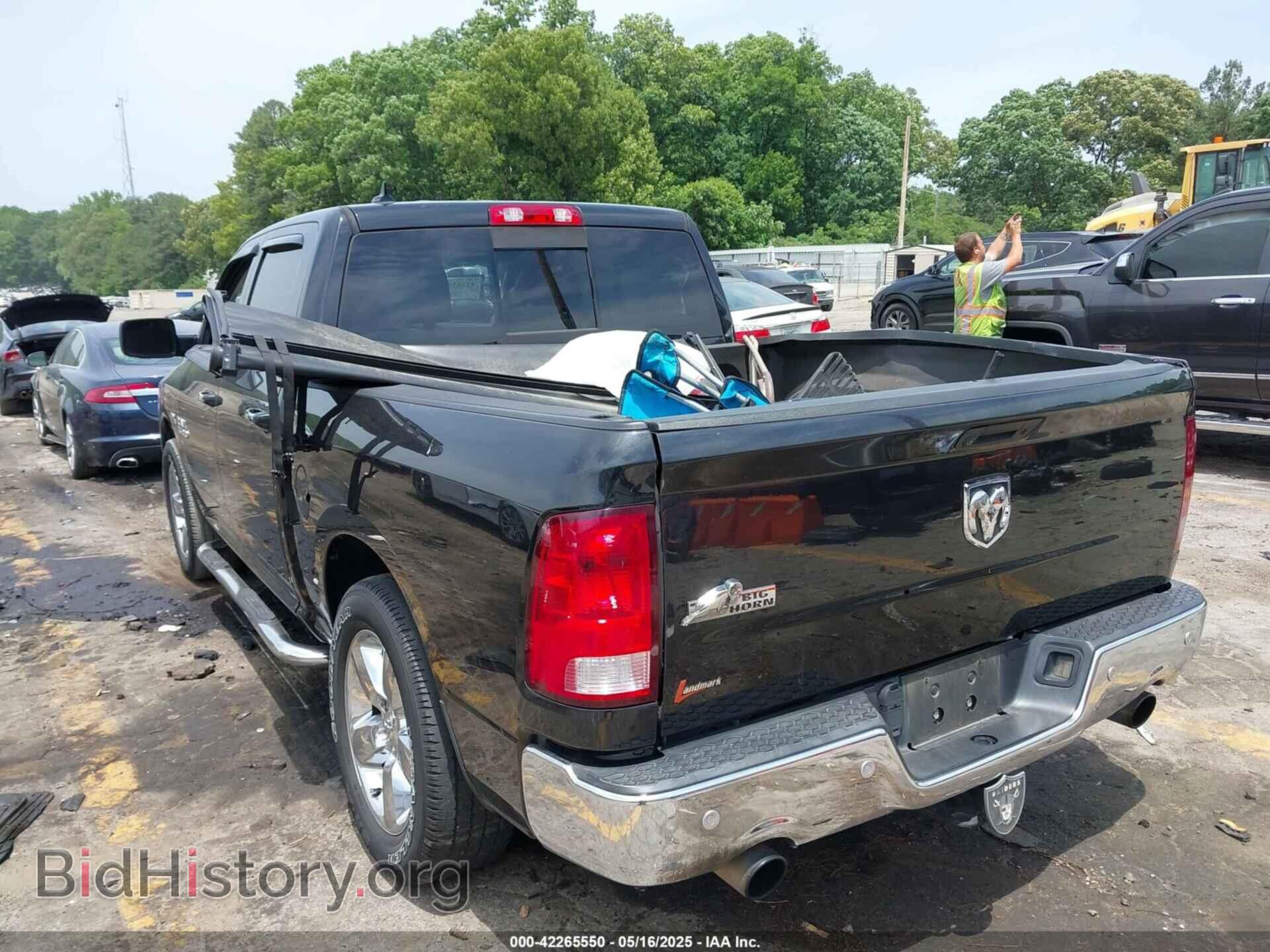 2016 RAM 1500 - VIN: 1C6RR6LT1GS183033 - Фото 3