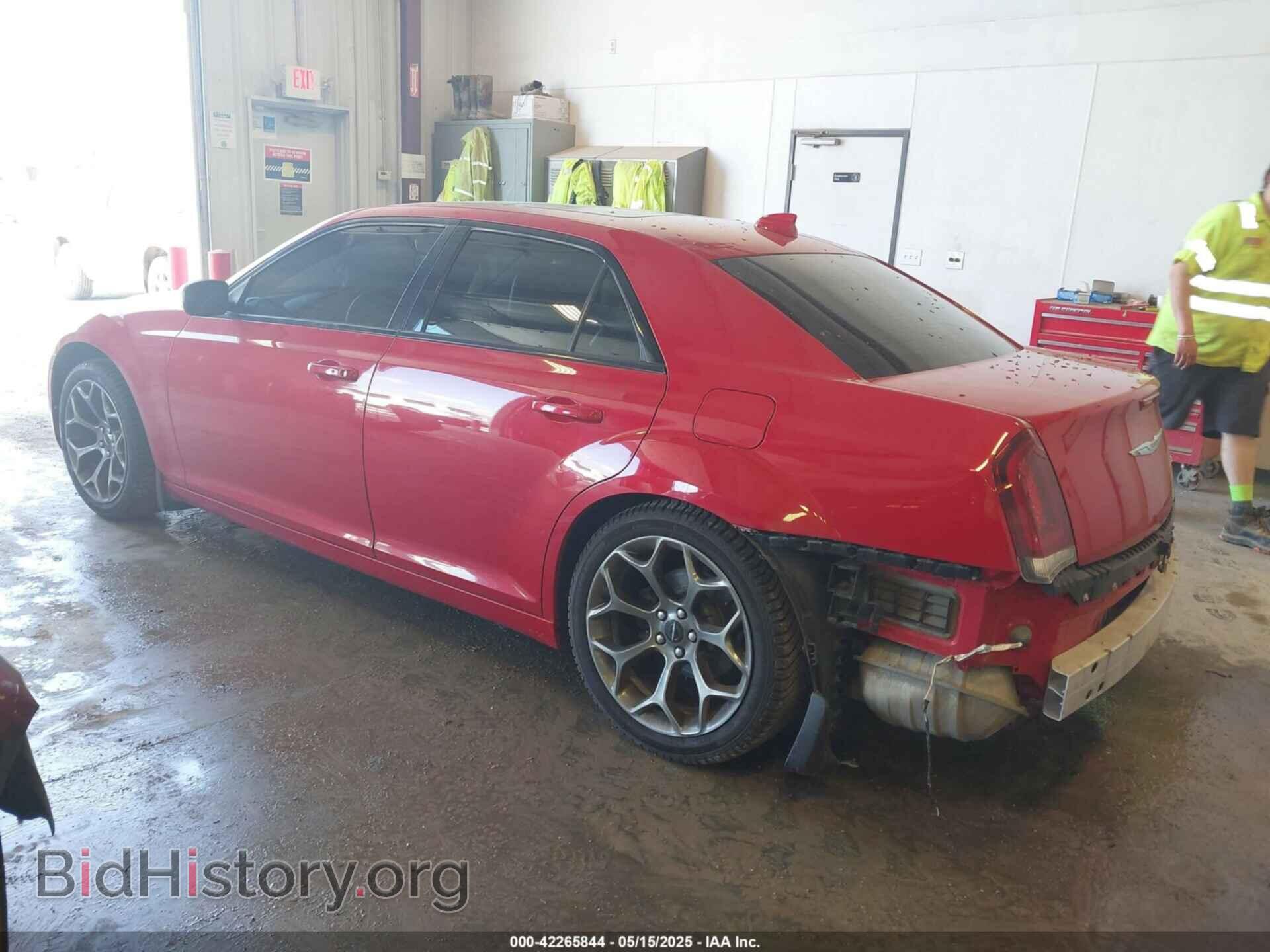 2015 CHRYSLER 300 - VIN: 2C3CCABG4FH922588 - Фото 3