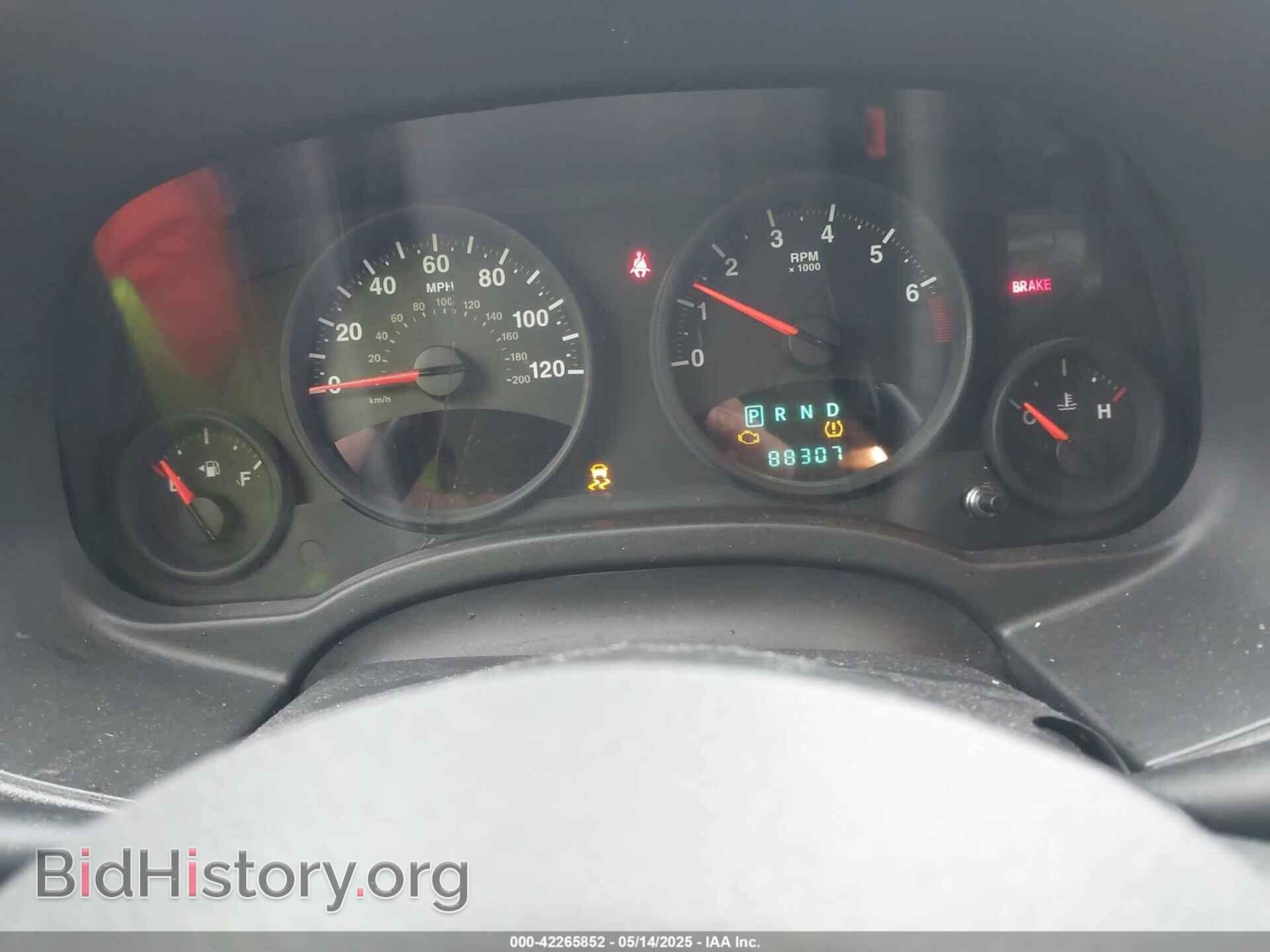 2011 JEEP COMPASS - VIN: 1J4NF1FB5BD187745 - Фото 7