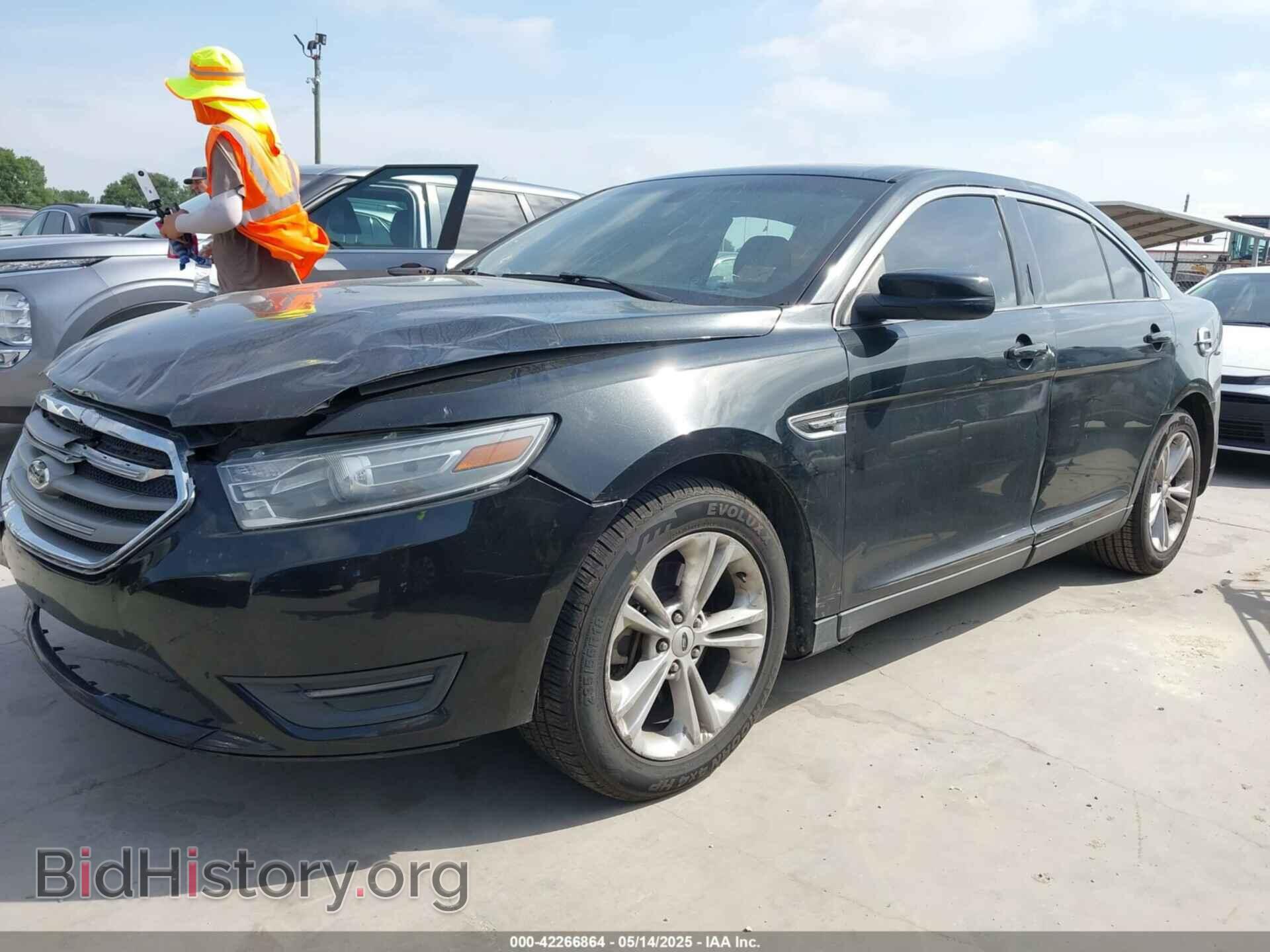 2013 FORD TAURUS - VIN: 1FAHP2E96DG215452 - Фото 2
