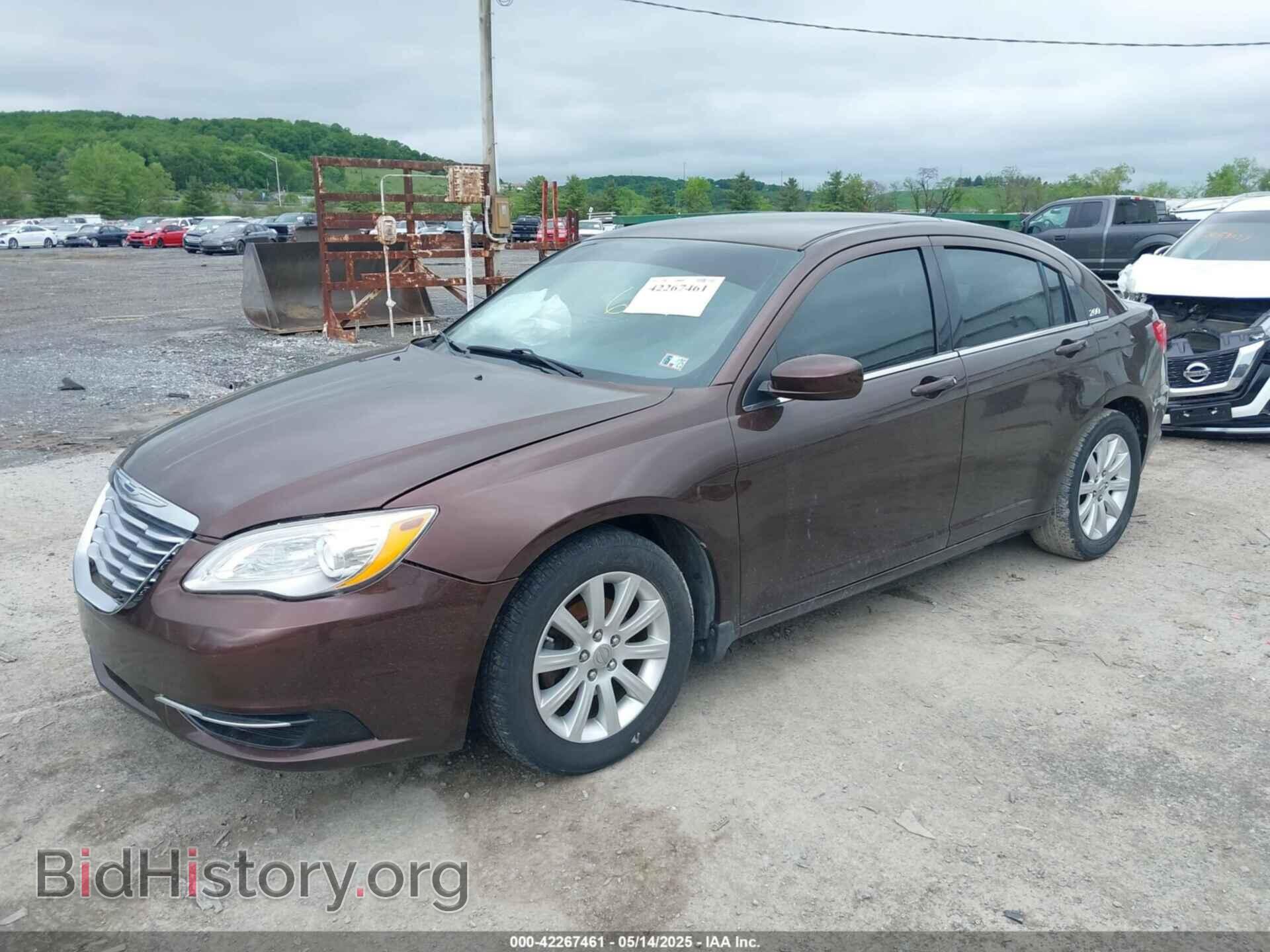 2013 CHRYSLER 200 - VIN: 1C3CCBBB9DN676670 - Фото 2