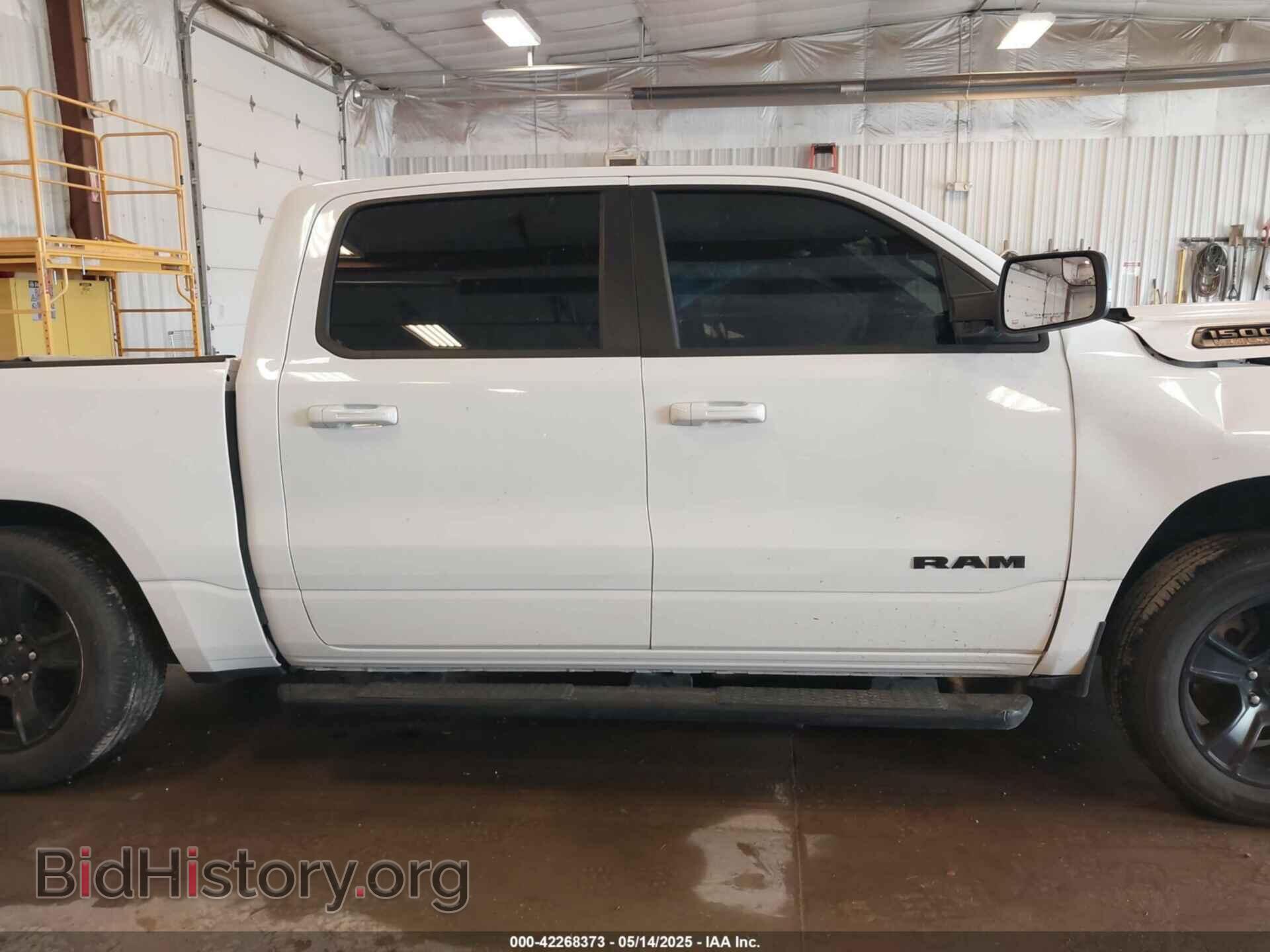 2020 RAM 1500 - VIN: 1C6SRFFTXLN241064 - Фото 13