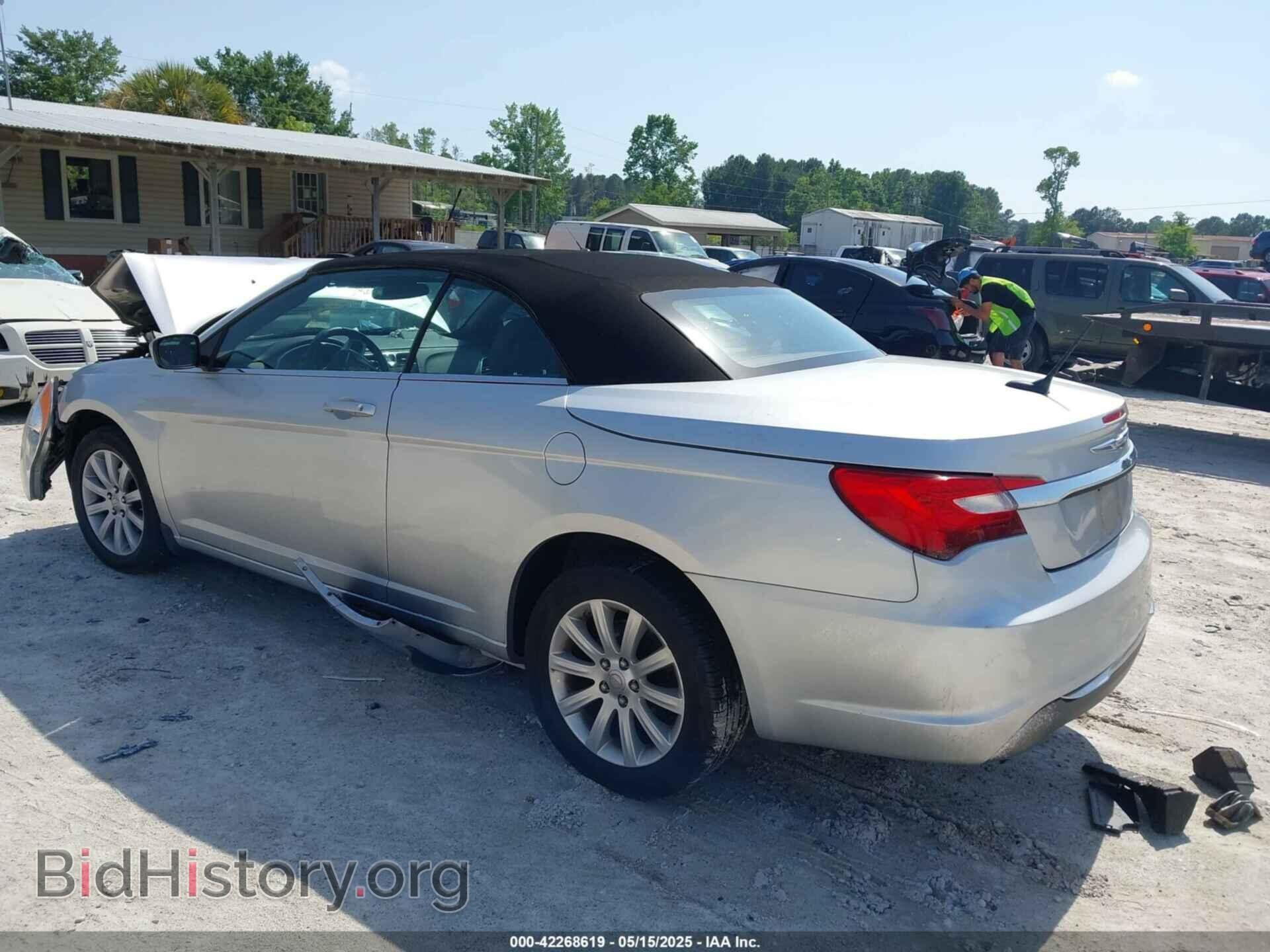 2012 CHRYSLER 200 - VIN: 1C3BCBEB7CN218521 - Фото 3
