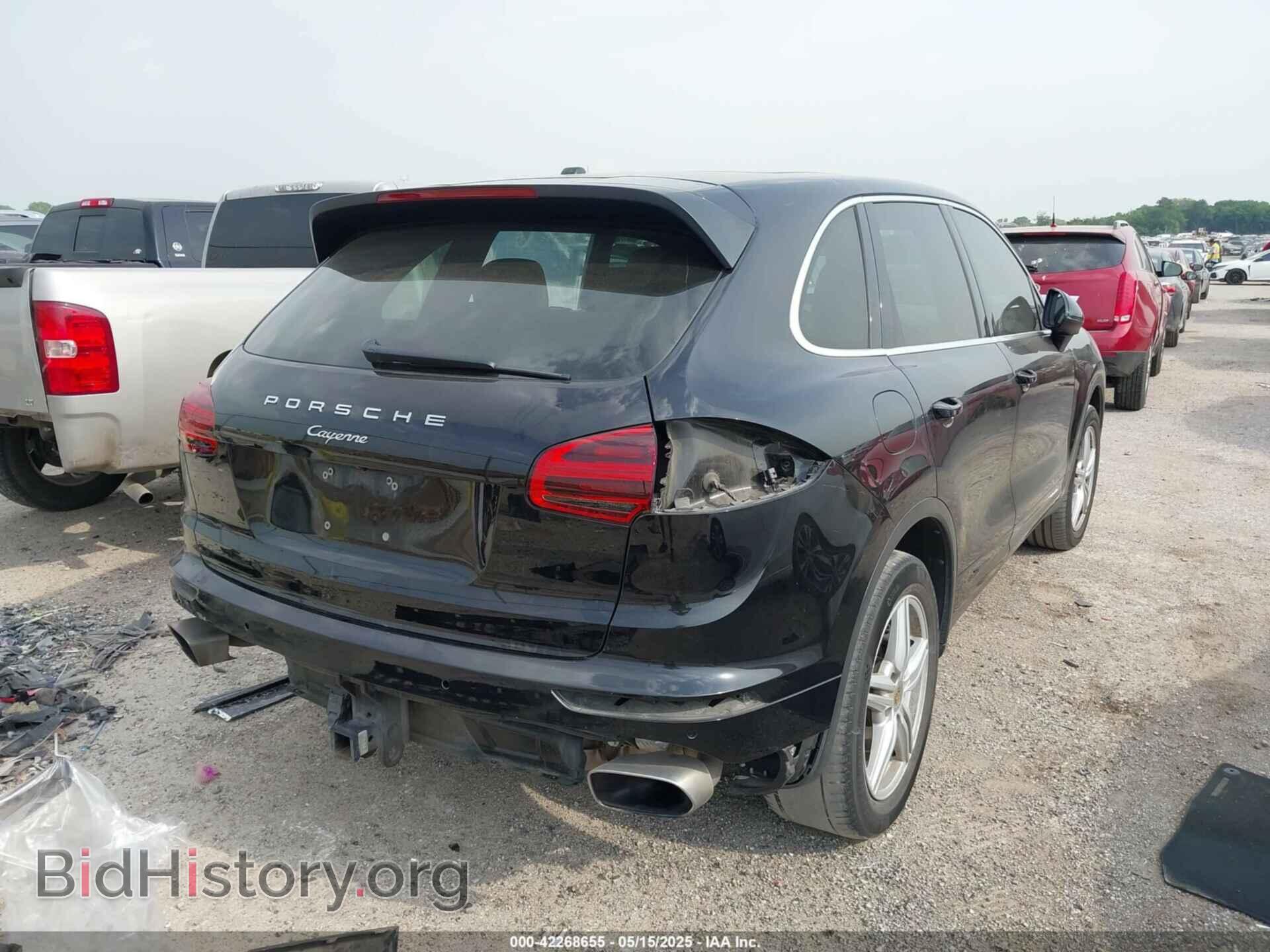 2016 PORSCHE CAYENNE - VIN: WP1AA2A27GKA08400 - Photo 4