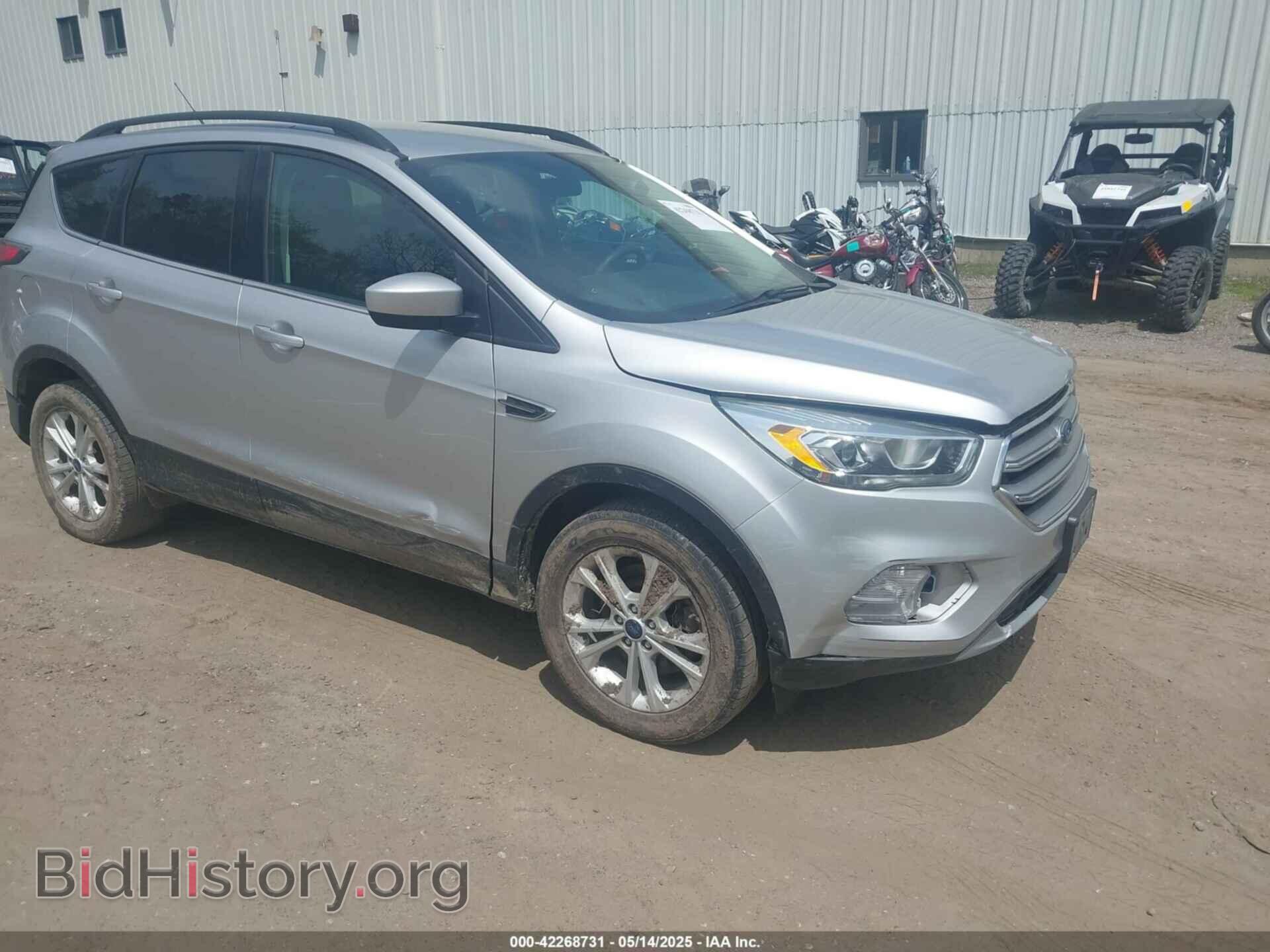 Фотография 1FMCU9GDXHUC16596 - FORD ESCAPE 2017