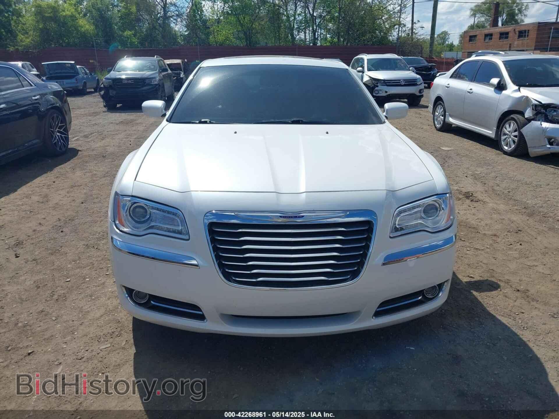 2014 CHRYSLER 300 - VIN: 2C3CCARG0EH298020 - Фото 12