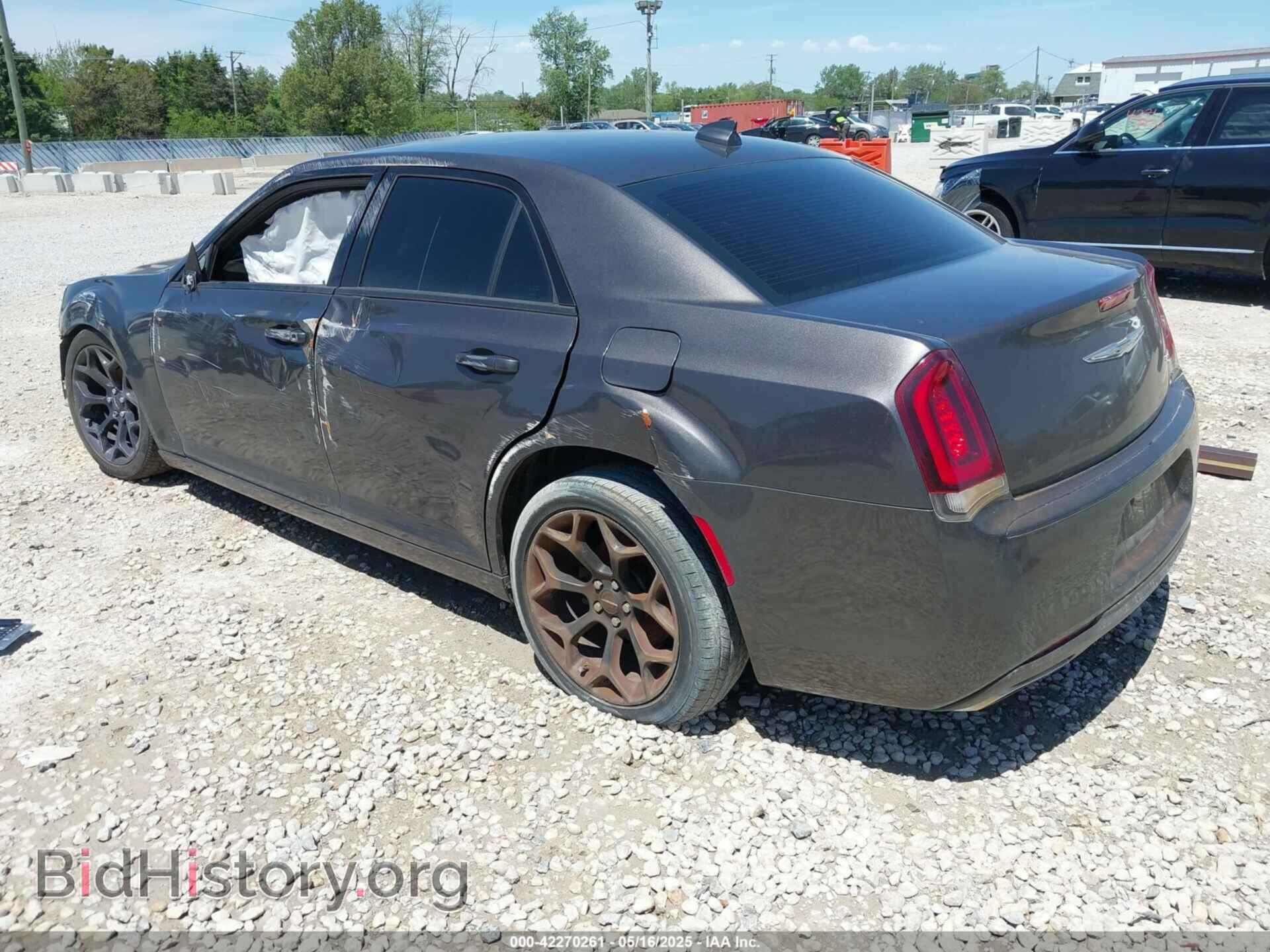 2019 CHRYSLER 300 - VIN: 2C3CCABG3KH654014 - Photo 3