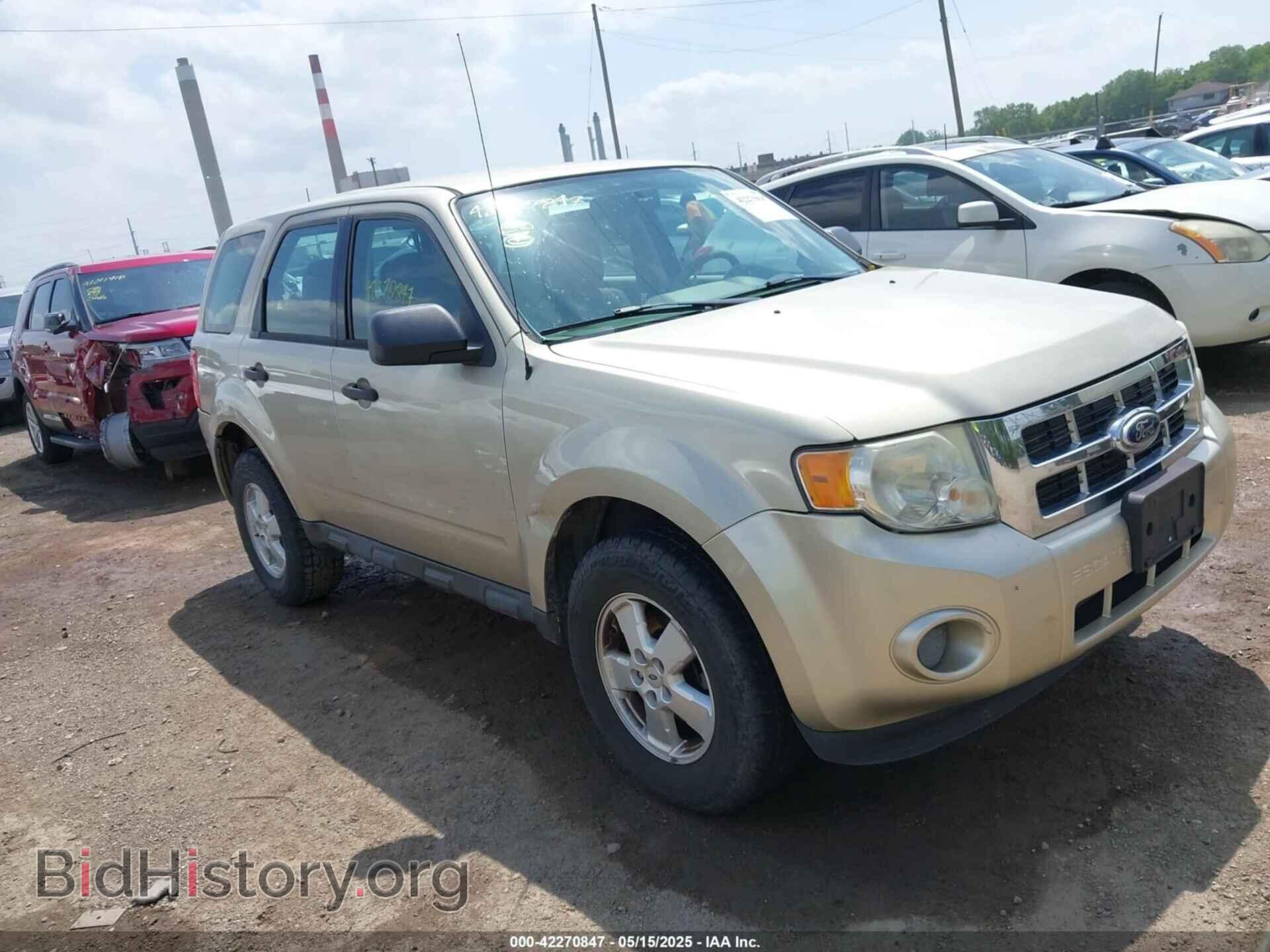 Фотография 1FMCU0C75AKC30502 - FORD ESCAPE 2010