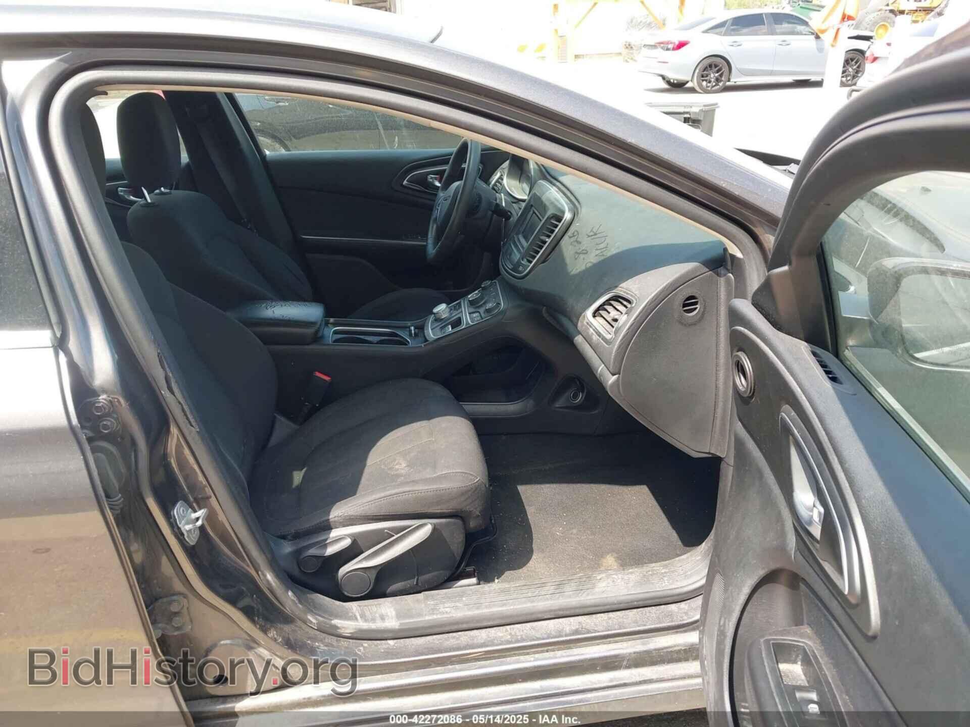 2016 CHRYSLER 200 - VIN: 1C3CCCAB9GN157582 - Фото 5