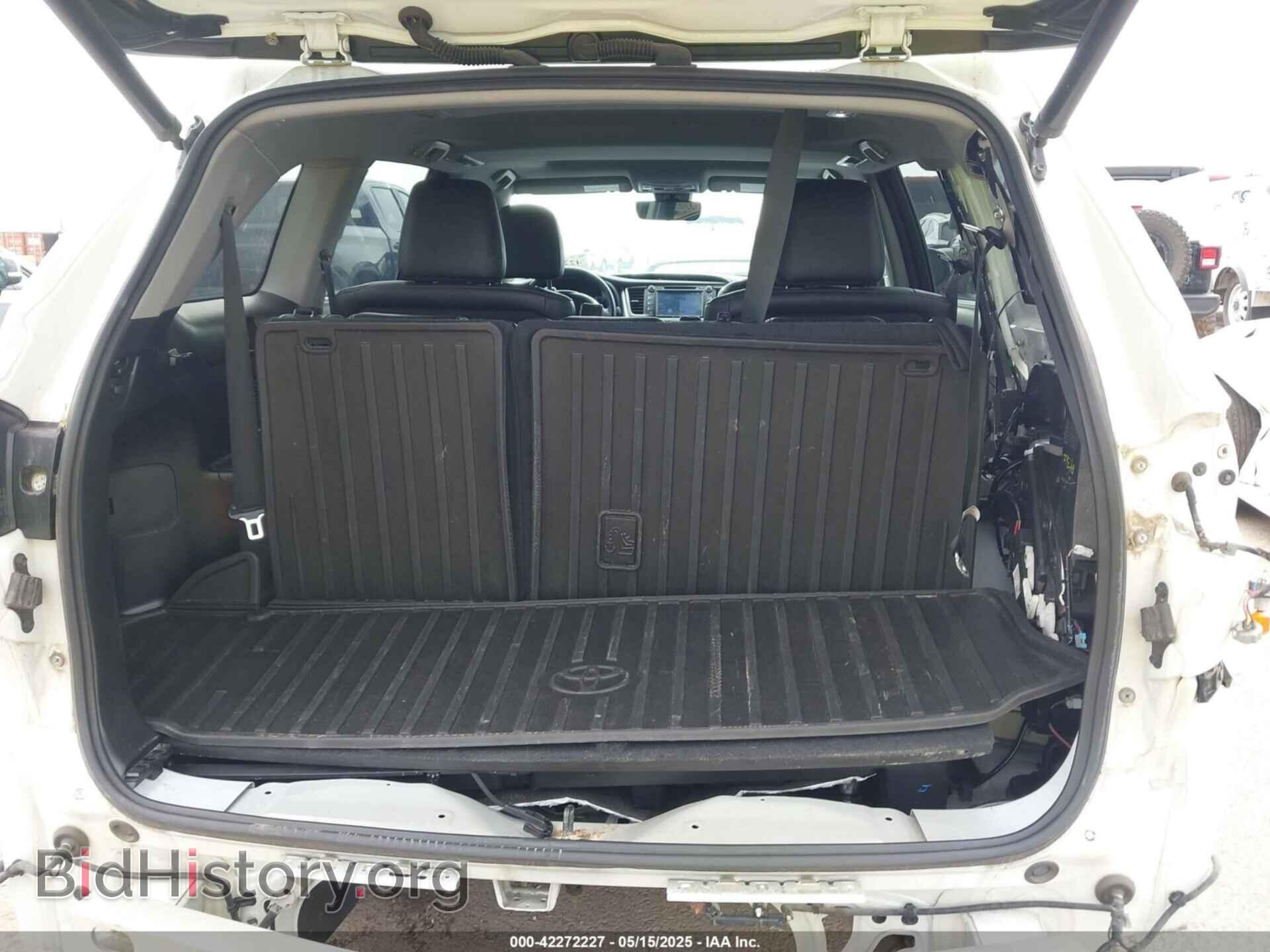 2017 TOYOTA HIGHLANDER - VIN: 5TDDZRFH9HS389870 - Фото 18