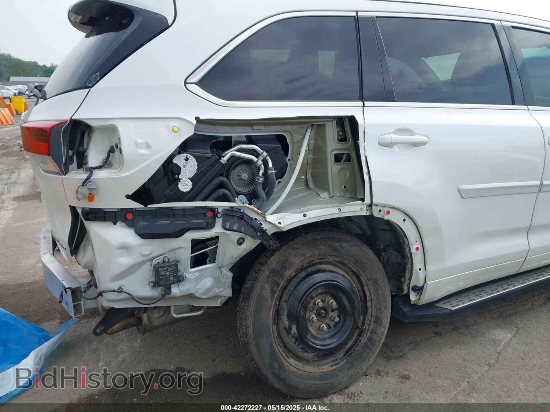 2017 TOYOTA HIGHLANDER - VIN: 5TDDZRFH9HS389870 - Фото 6