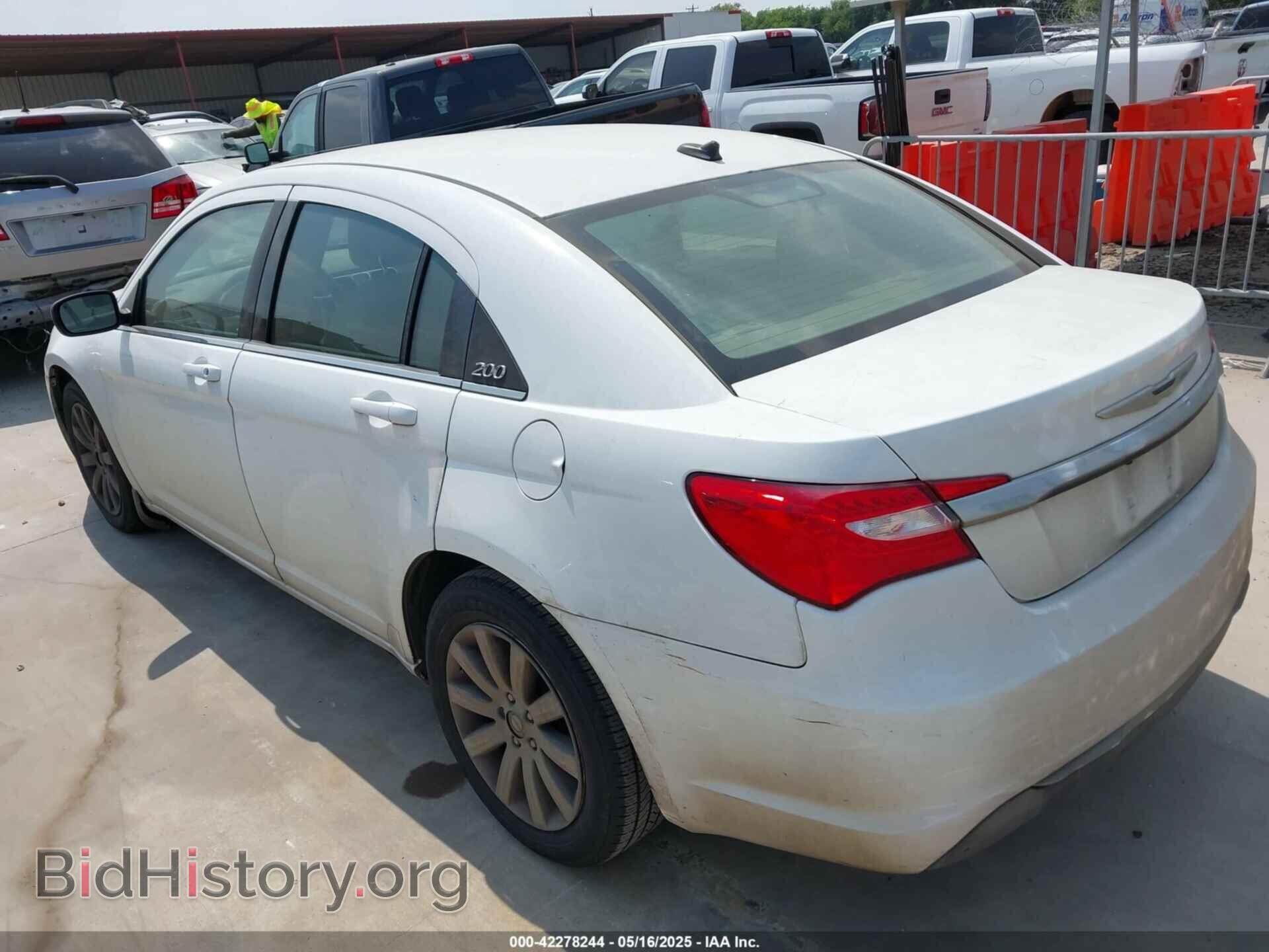 2013 CHRYSLER 200 - VIN: 1C3CCBBG5DN559857 - Фото 3