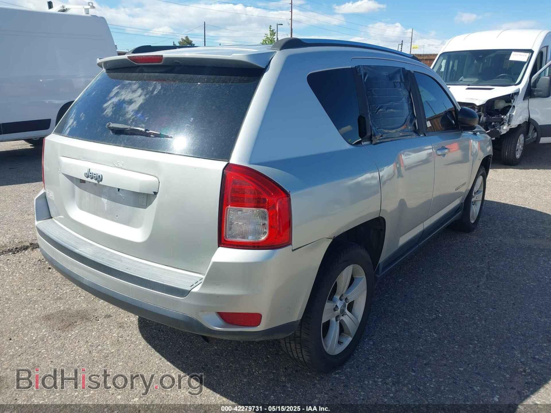 2011 JEEP COMPASS - VIN: 1J4NT1FA4BD143977 - Фото 4