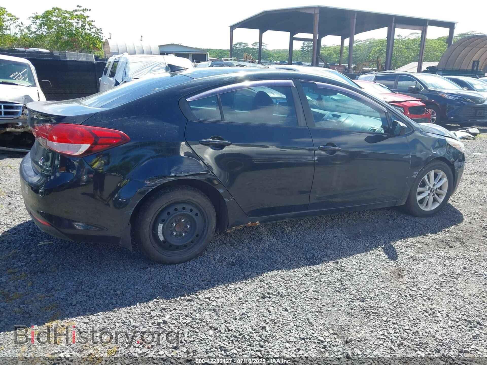 2017 KIA FORTE - VIN: 3KPFL4A75HE112056 - Фото 13