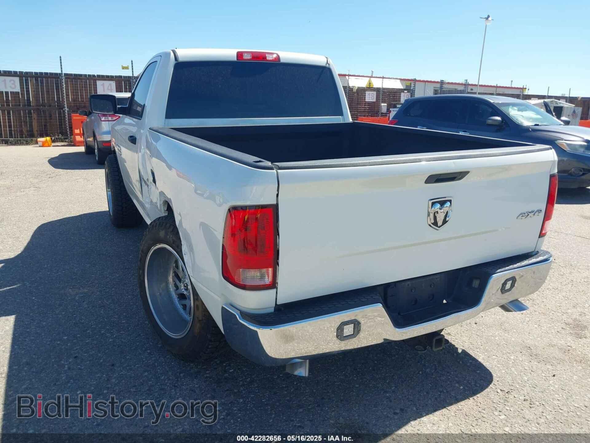 2014 RAM 1500 - VIN: 3C6JR7AT7EG177294 - Фото 3