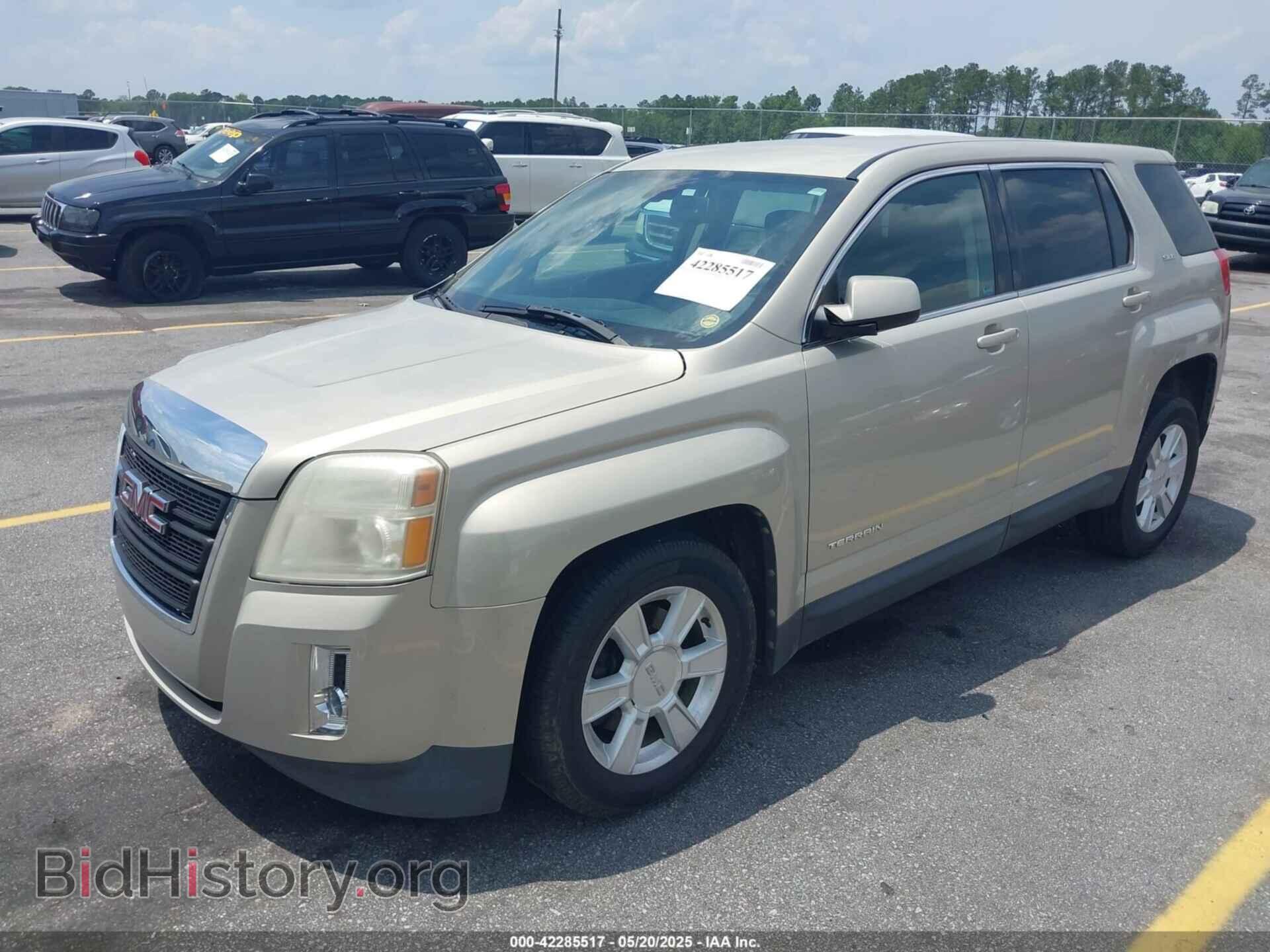 2011 GMC TERRAIN - VIN: 2CTALMEC0B6452924 - Photo 2