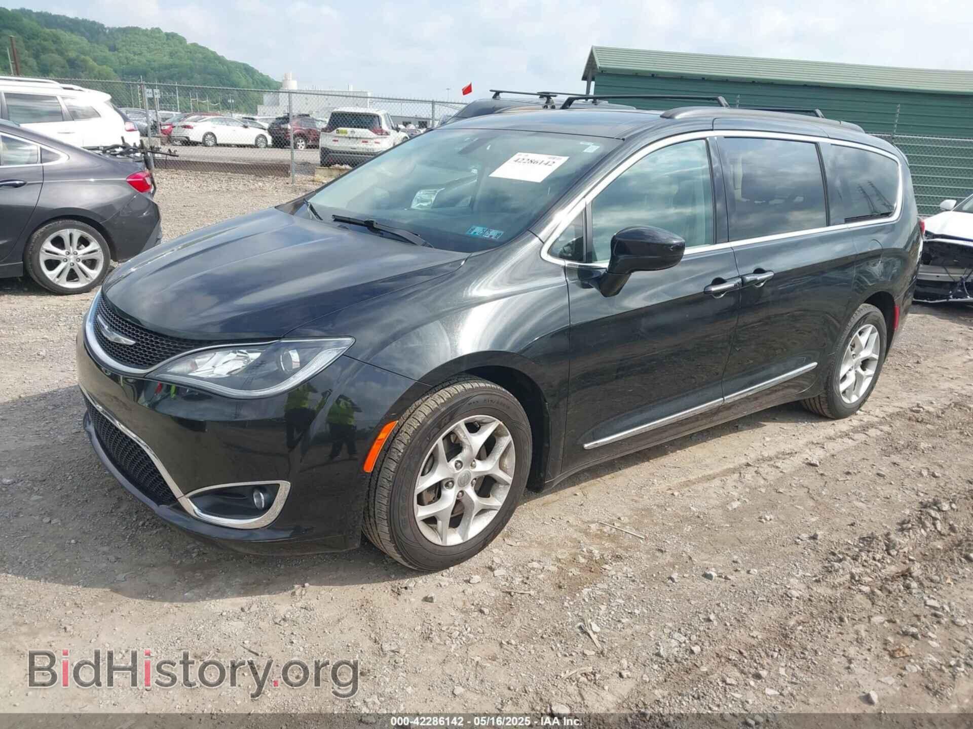 2017 CHRYSLER PACIFICA - VIN: 2C4RC1BG4HR534733 - Фото 2