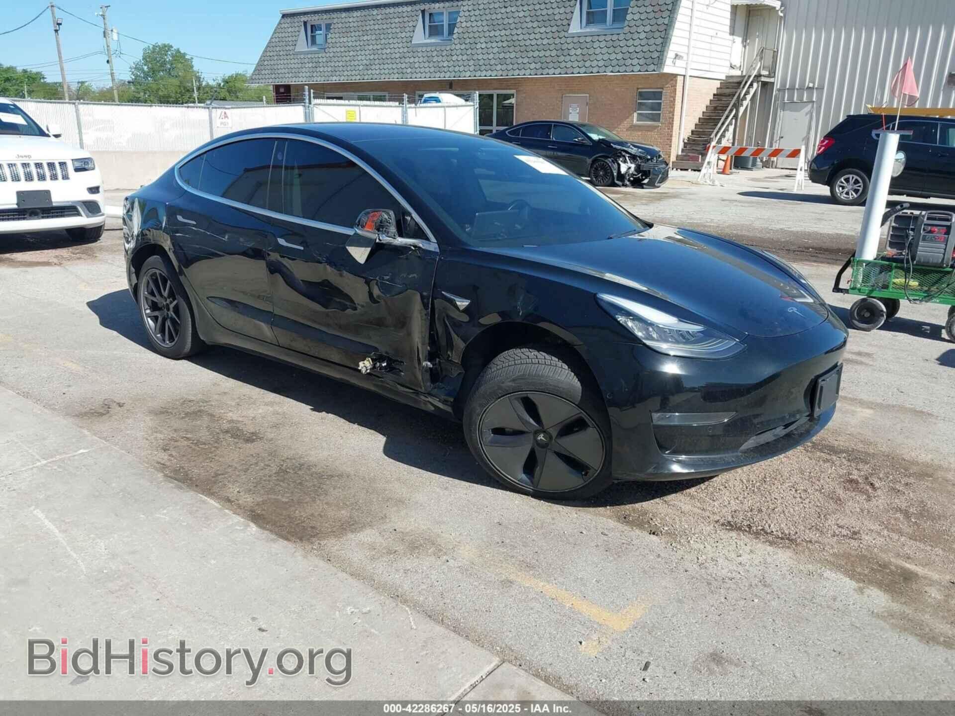 Фотография 5YJ3E1EA7JF123156 - TESLA MODEL 3 2018