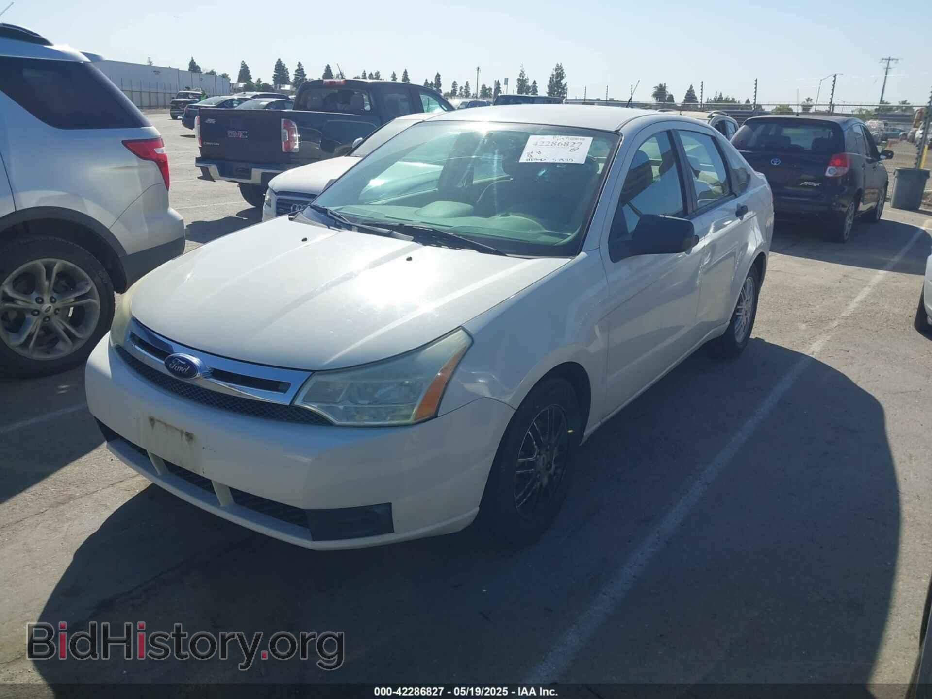 2010 FORD FOCUS - VIN: 1FAHP3FN3AW154922 - Фото 2