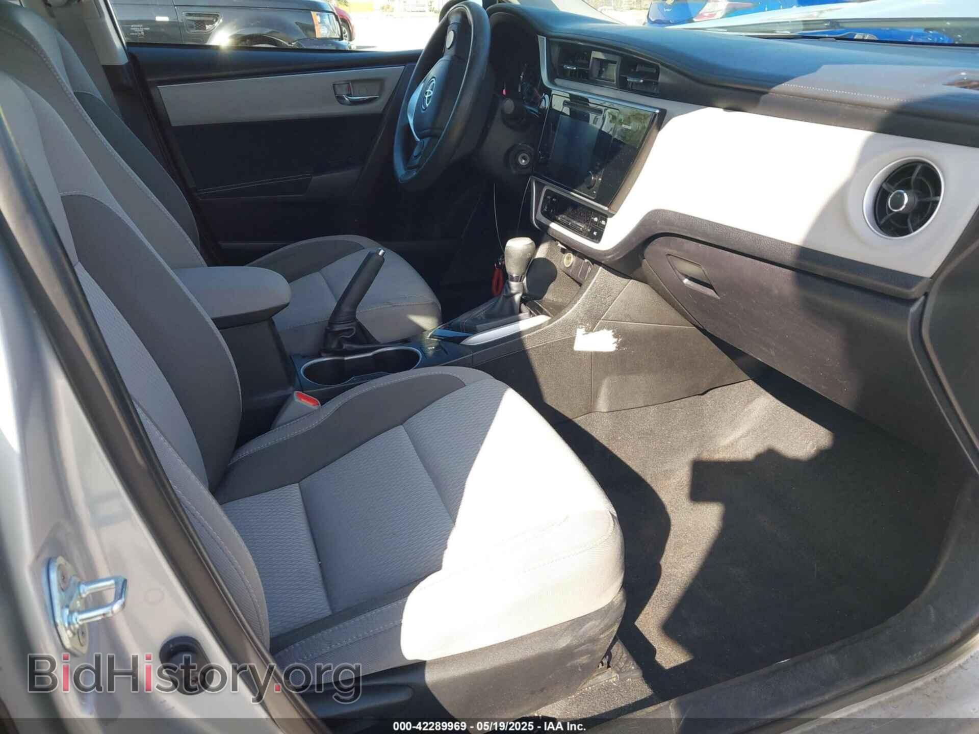2017 TOYOTA COROLLA - VIN: 5YFBURHE5HP569817 - Фото 5