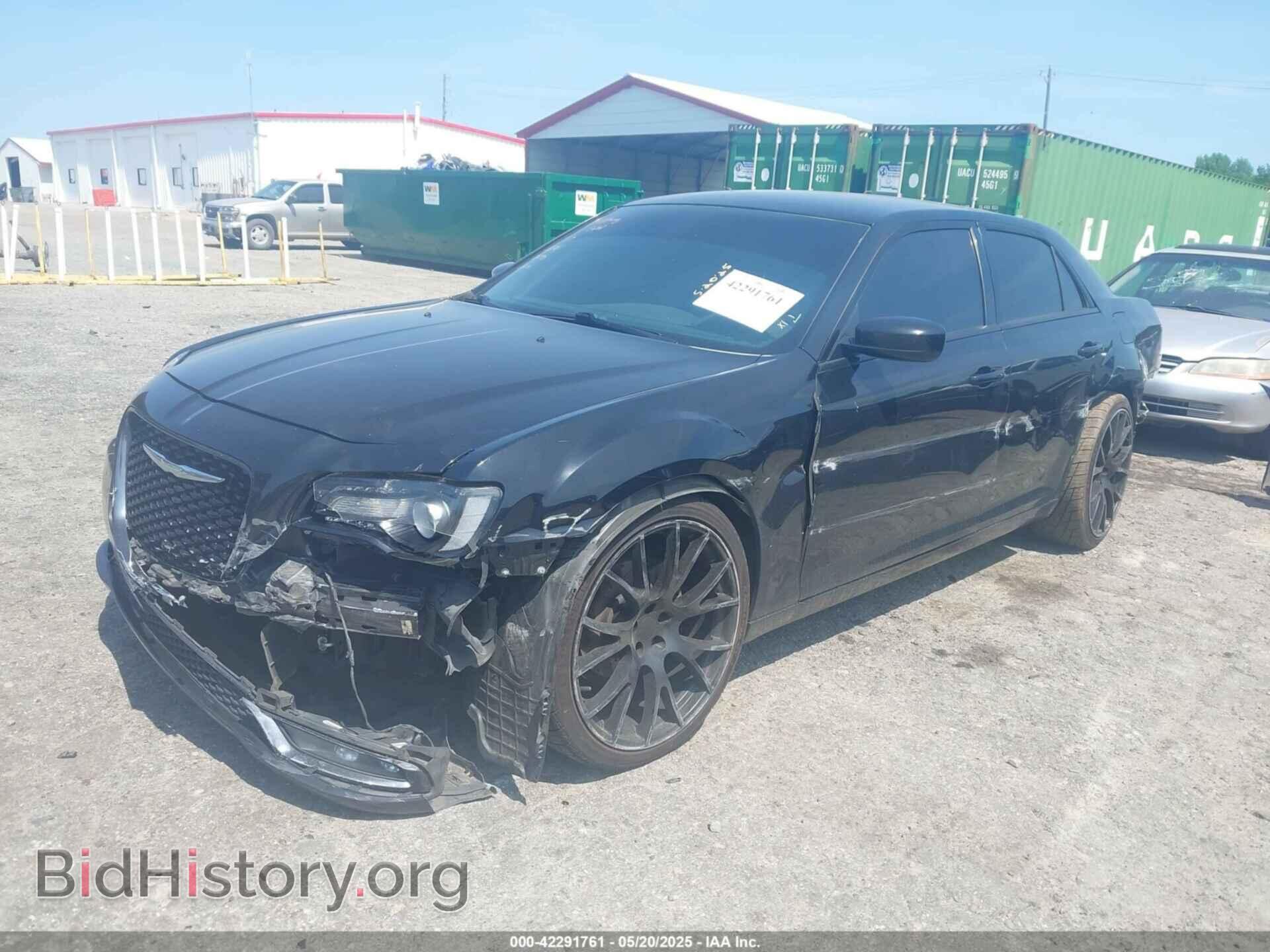 2018 CHRYSLER 300 - VIN: 2C3CCABG9JH214507 - Фото 2