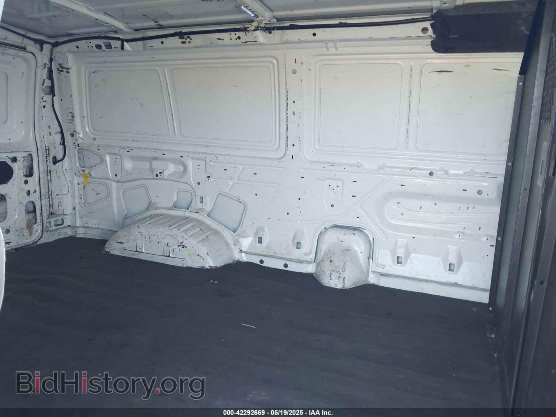 2013 FORD E-250 - VIN: 1FTNE2EL7DDA63780 - Фото 8
