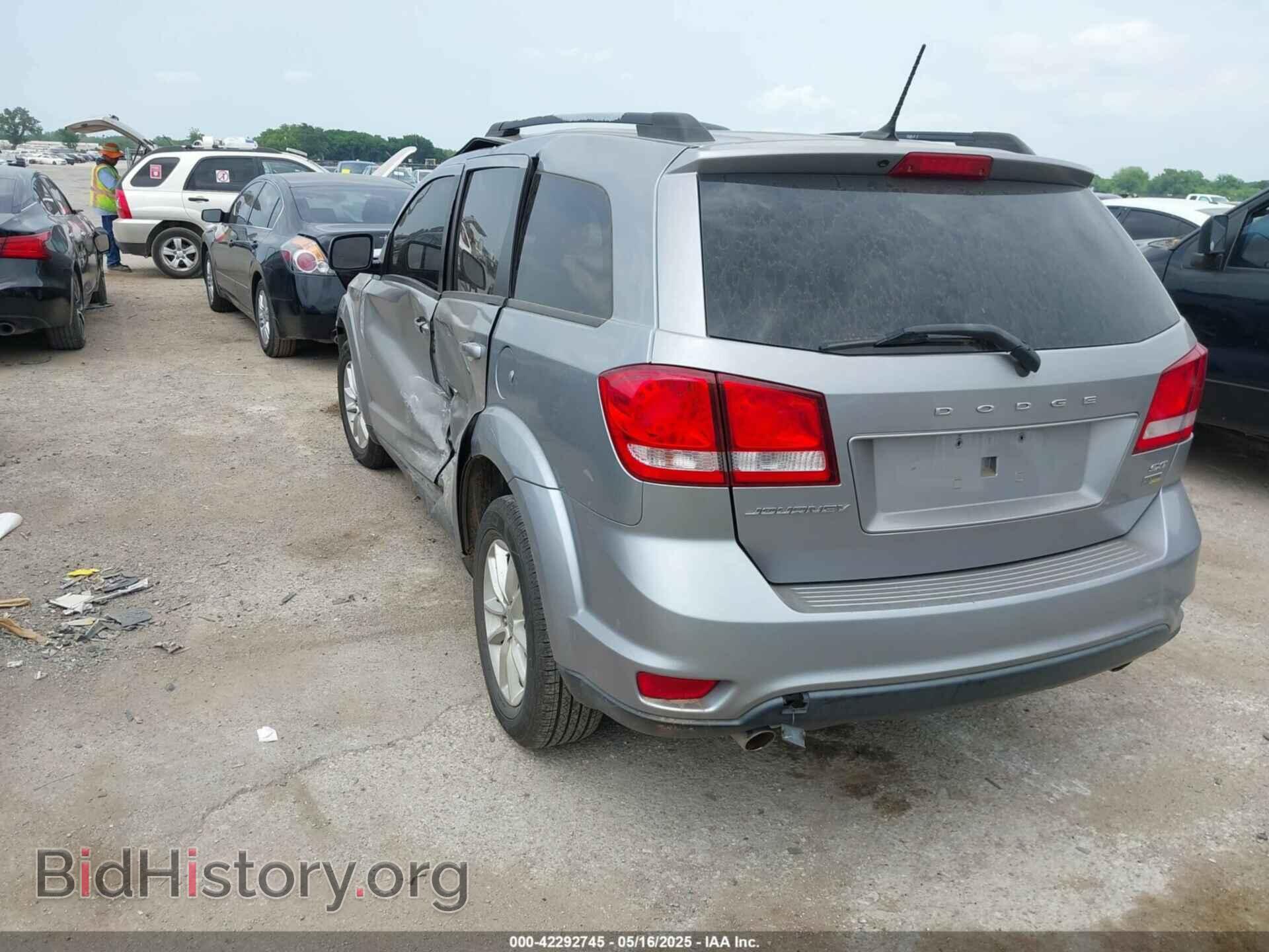2017 DODGE JOURNEY - VIN: 3C4PDCBG7HT588850 - Фото 3