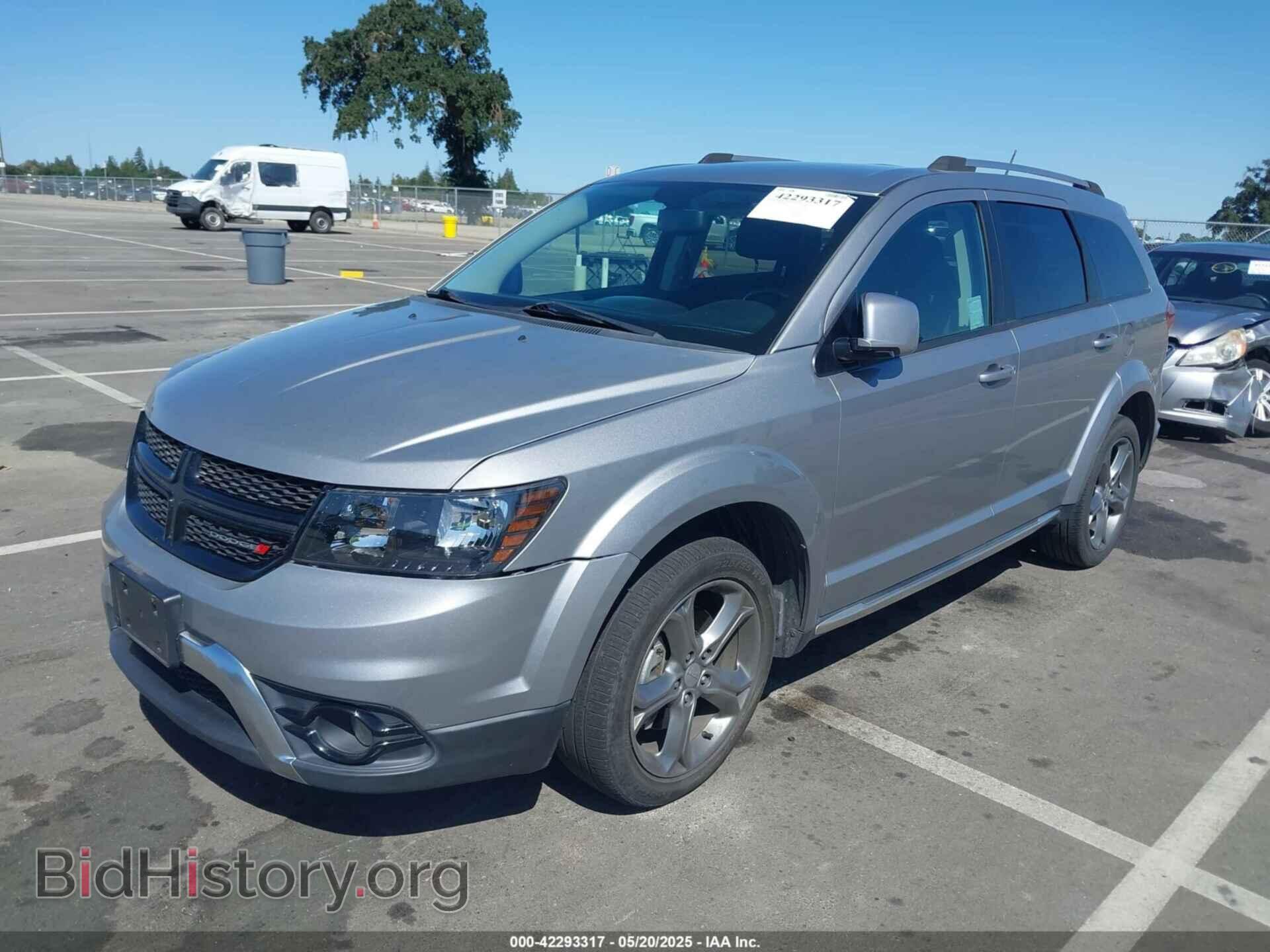 2017 DODGE JOURNEY - VIN: 3C4PDCGB1HT702192 - Фото 2