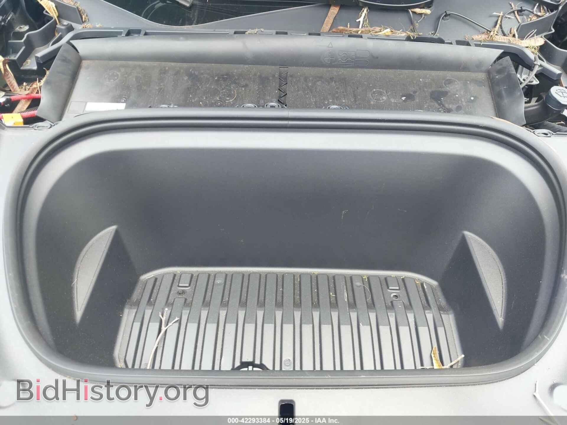 2024 TESLA MODEL Y - VIN: 7SAYGDED5RF111338 - Фото 9