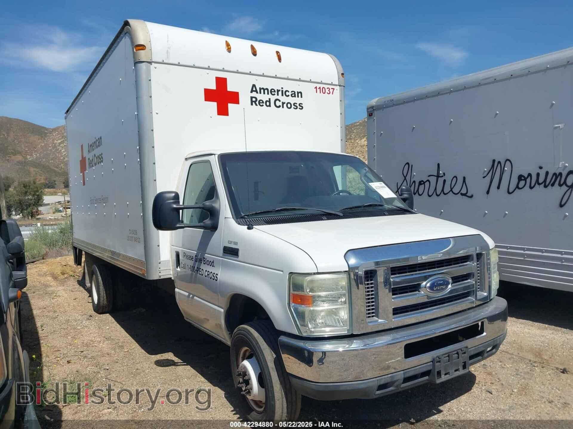 Photo 1FDXE4FS3BDA04860 - FORD E-450 CUTAWAY 2011