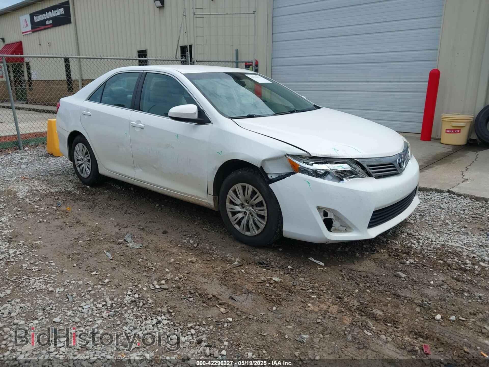 Photo 4T1BF1FK5EU863443 - TOYOTA CAMRY 2014