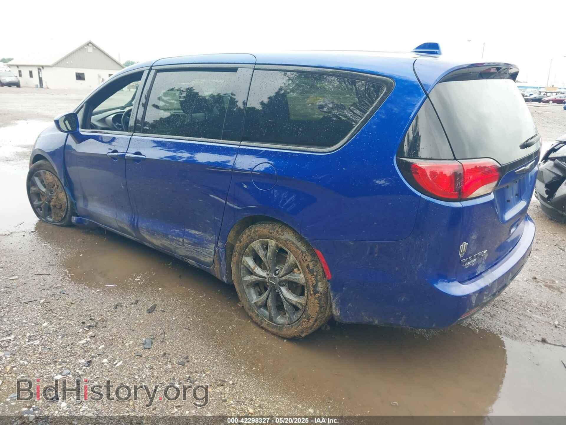 2018 CHRYSLER PACIFICA - VIN: 2C4RC1FG9JR228594 - Фото 3