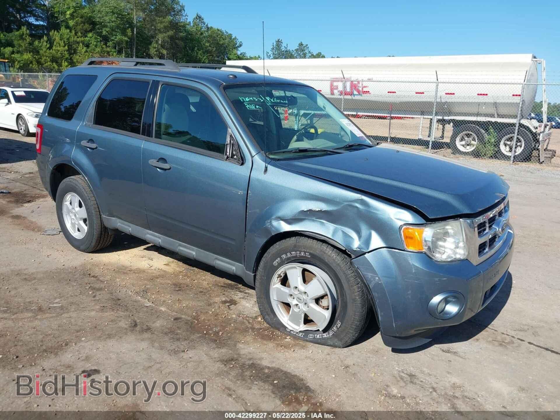Фотография 1FMCU0D75CKC10462 - FORD ESCAPE 2012