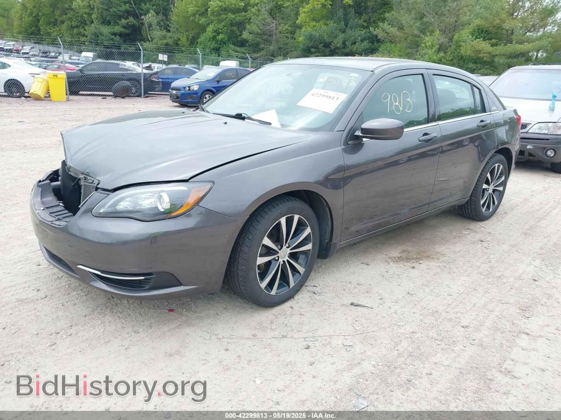 2014 CHRYSLER 200 - VIN: 1C3CCBBG8EN199159 - Фото 2