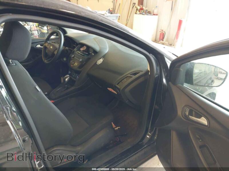 2015 Ford FOCUS (VIN 1FADP3F2XFL239897) — фото 5 из 11