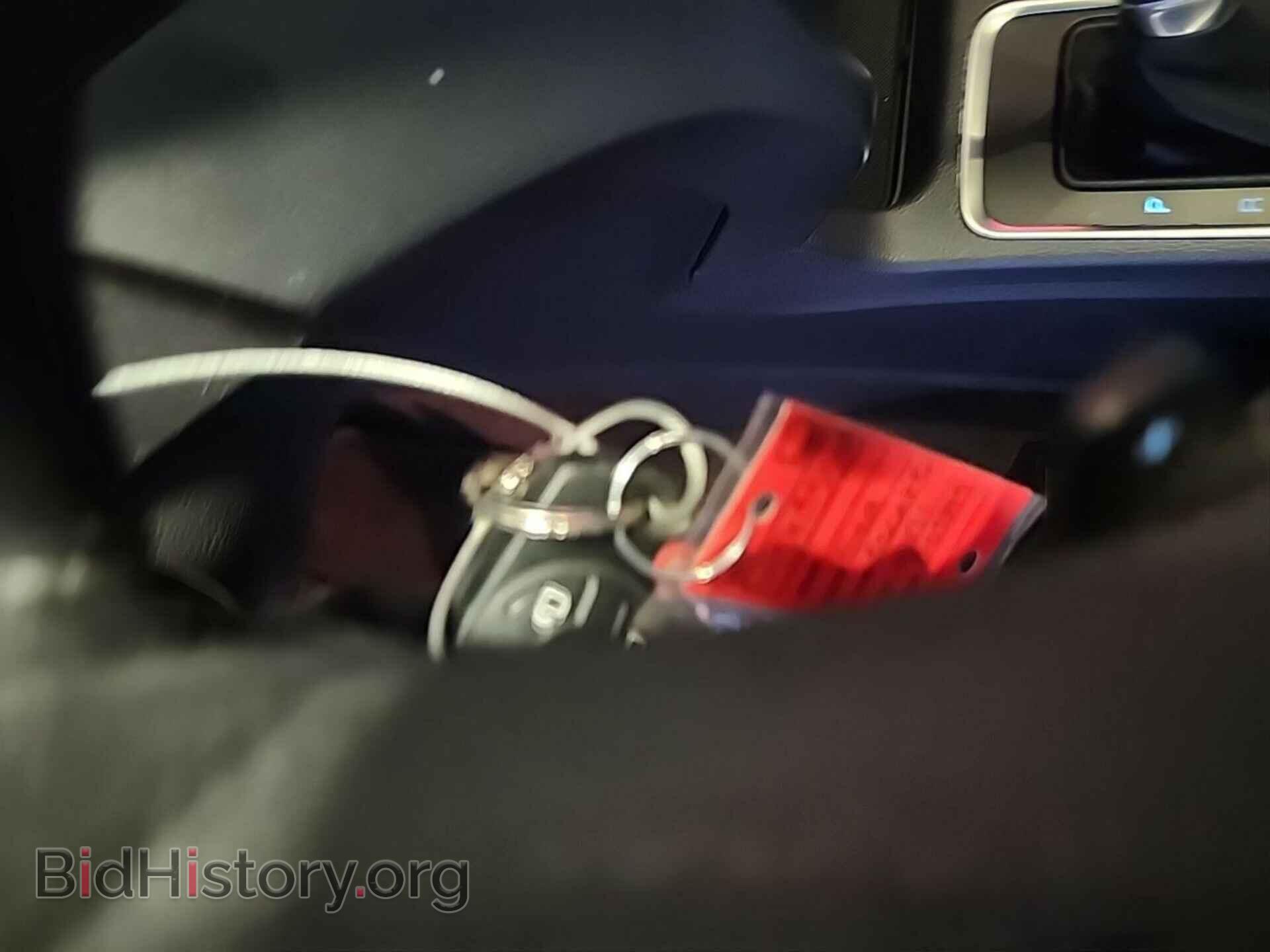 2017 FORD ESCAPE - VIN: 1FMCU0GD2HUB03849 - Фото 2
