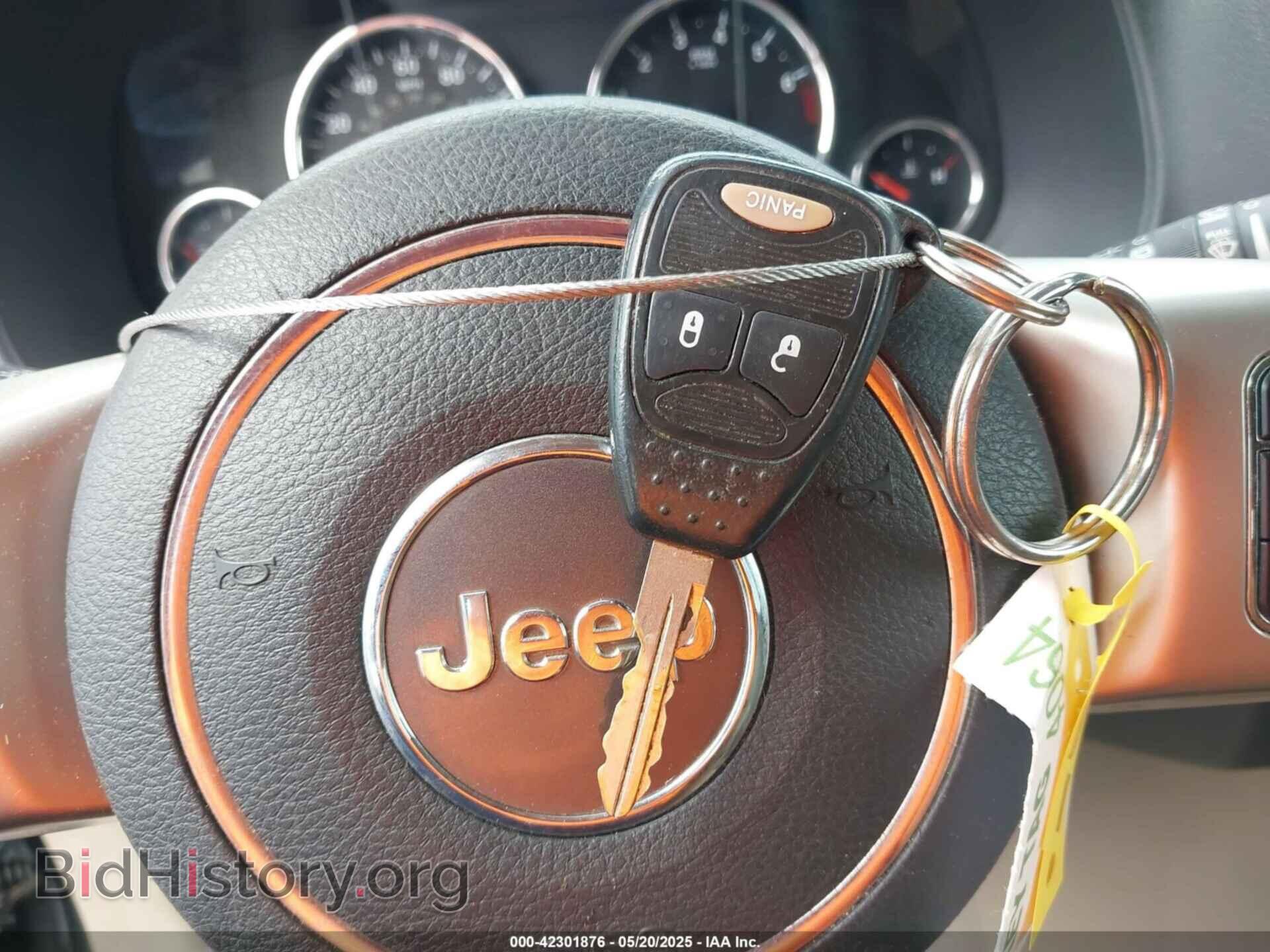2011 JEEP COMPASS - VIN: 1J4NF5FB5BD163761 - Photo 11